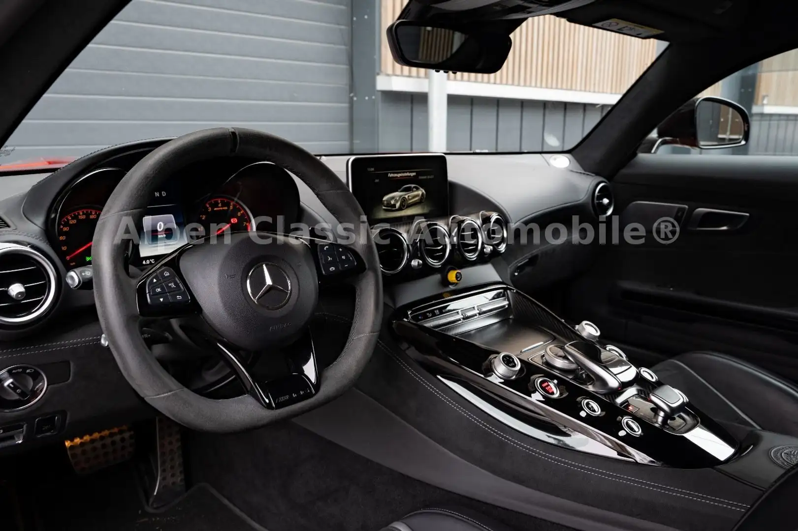 Mercedes-Benz AMG GT Performance SHZ Burmester Carbon Rood - 2