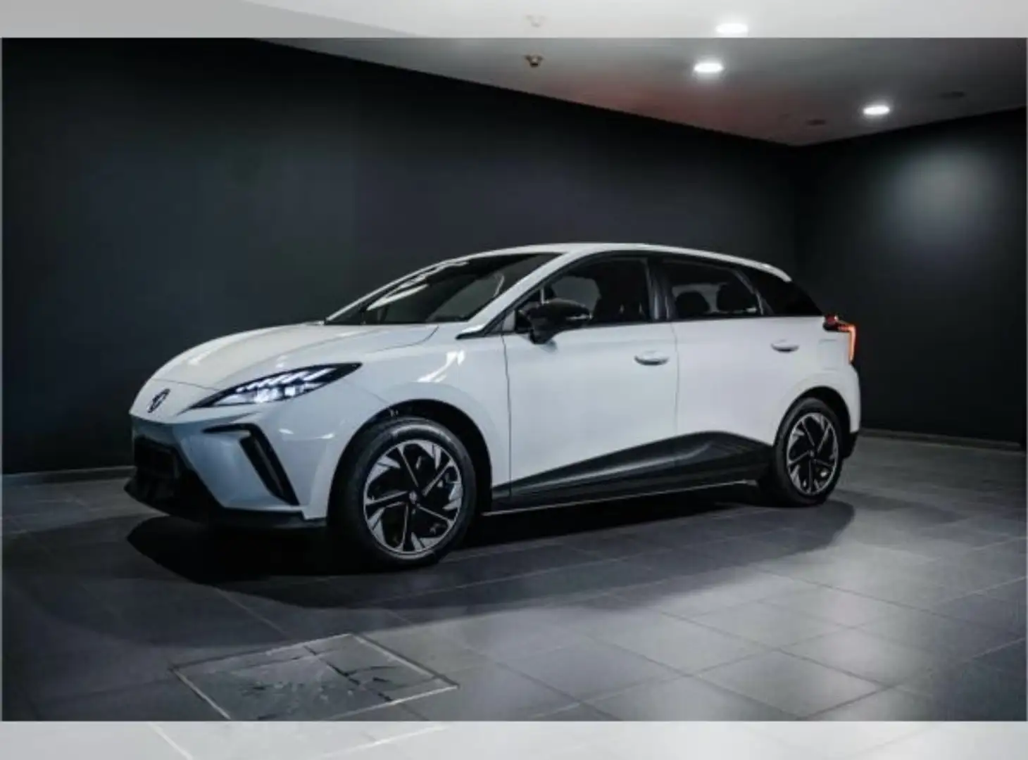 MG MG4 🎉⚡ Electric Standard – Dein smartes Elektro-Hatch Weiß - 2