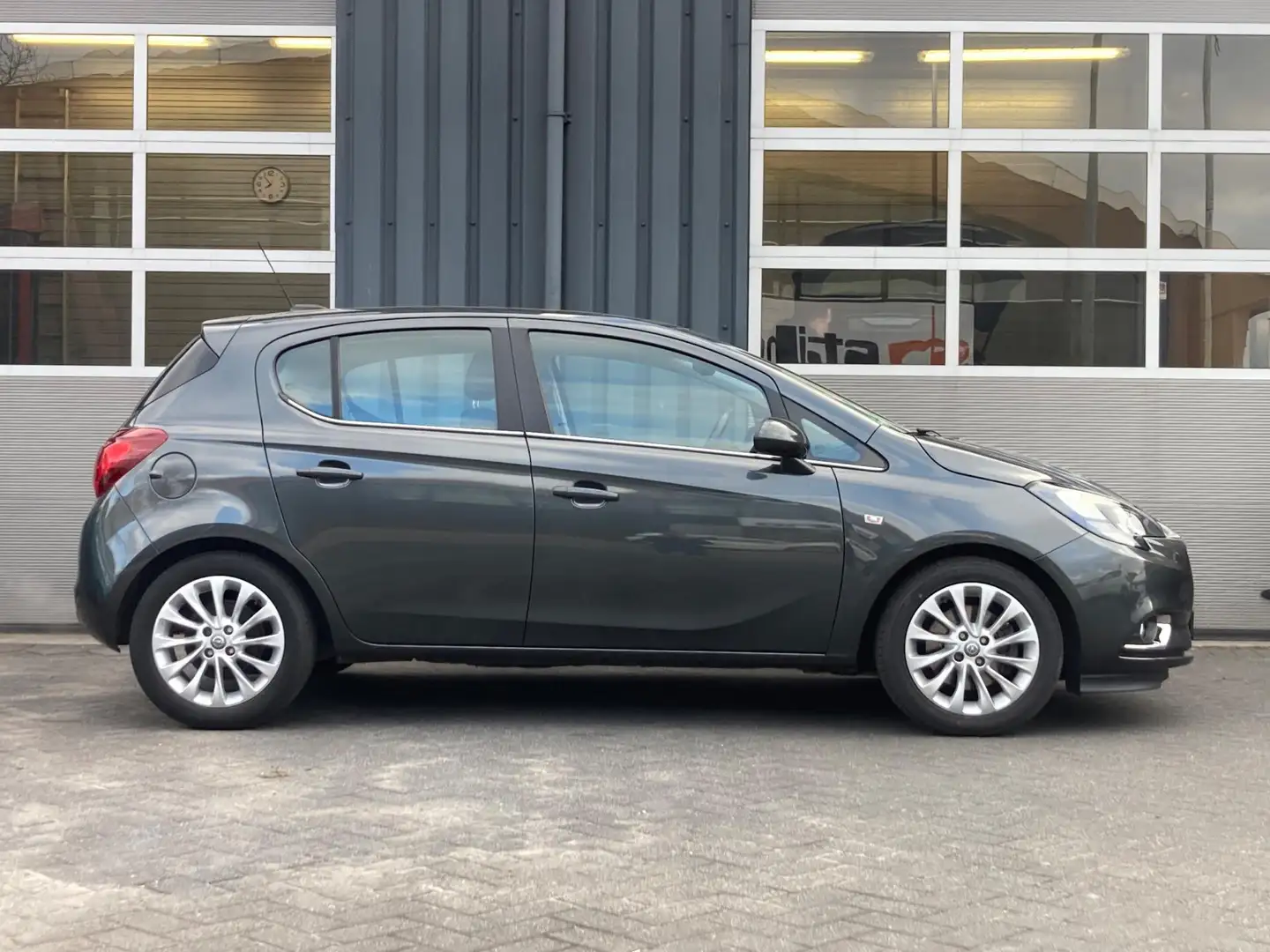 Opel Corsa 1.0 Turbo Innovation Climate control, Cruise contr Grijs - 2