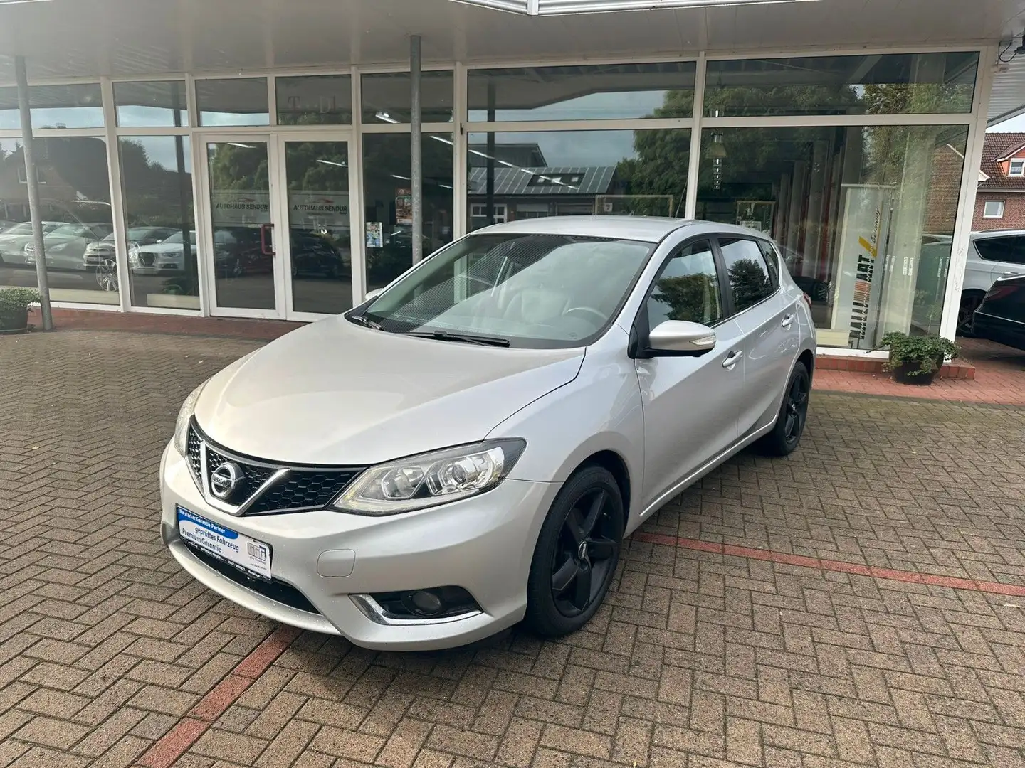 Nissan Pulsar Tekna *KAMERA*LEDER*SHZ*KLIMA Срібний - 2