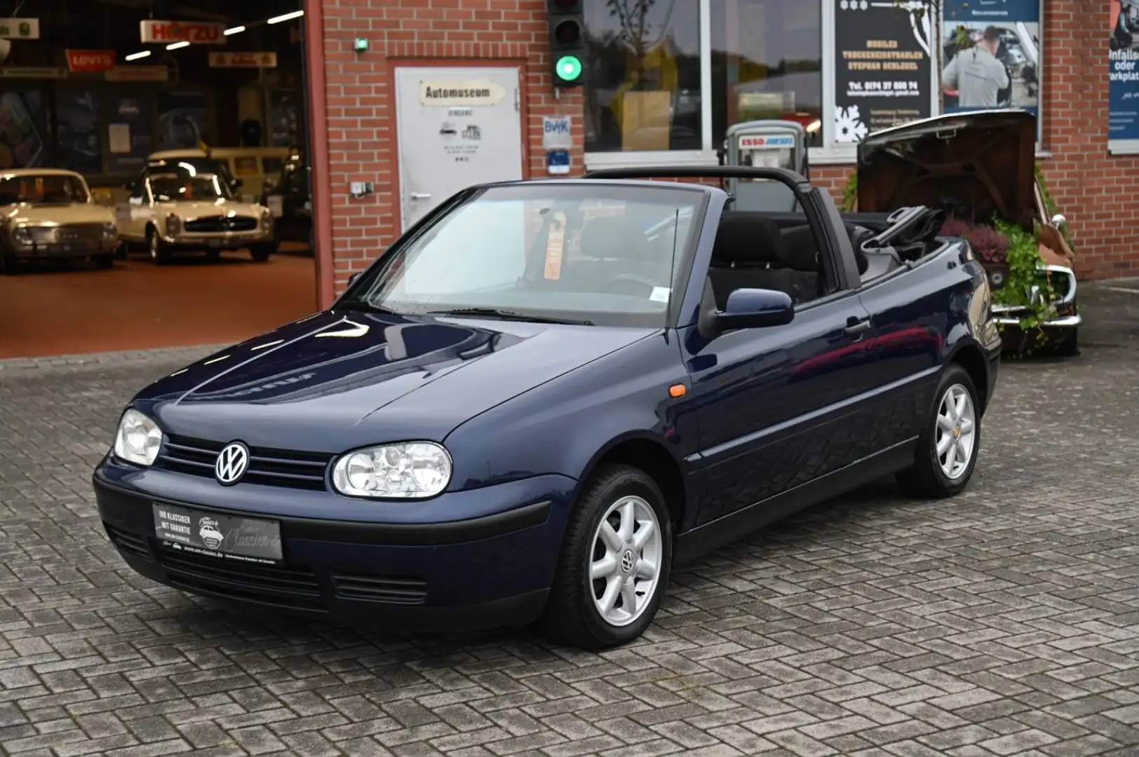 Volkswagen Golf IV Cabrio Comfortline *INKL.GARANTIE* Blau - 2