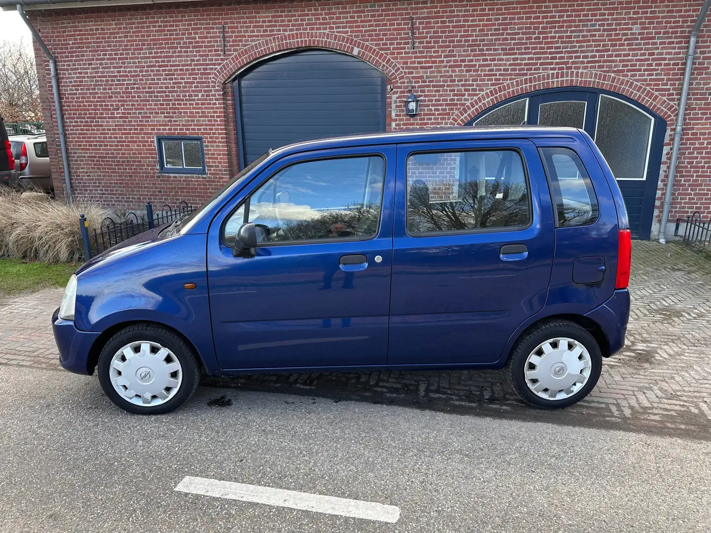 Opel Agila 1.2-16V Essentia apk t/m 10-07-2025 Синій - 2