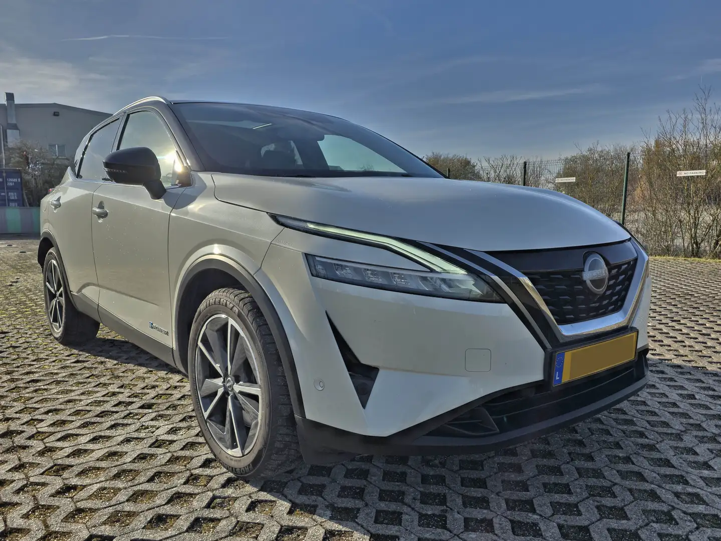 Nissan Qashqai 1.5 Tekna+ e-Power hybride automat pano 360° Blanc - 1
