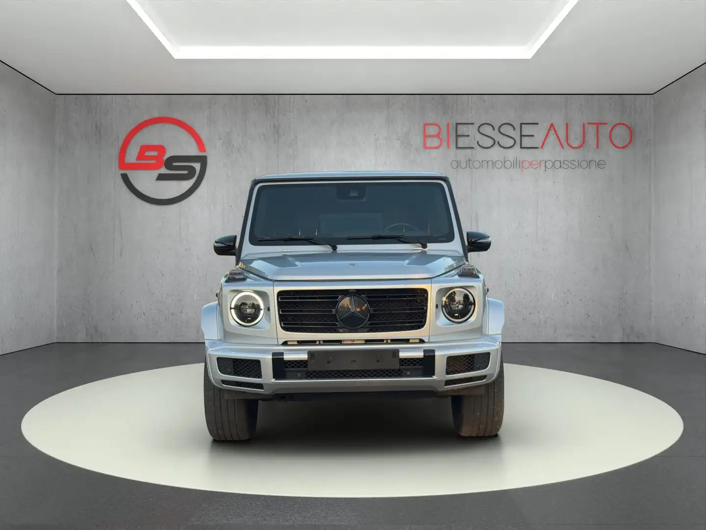 Mercedes-Benz G 400 d Premium Plus 330cv Argent - 2
