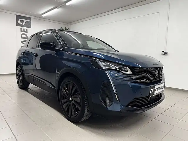Peugeot 3008 view 5
