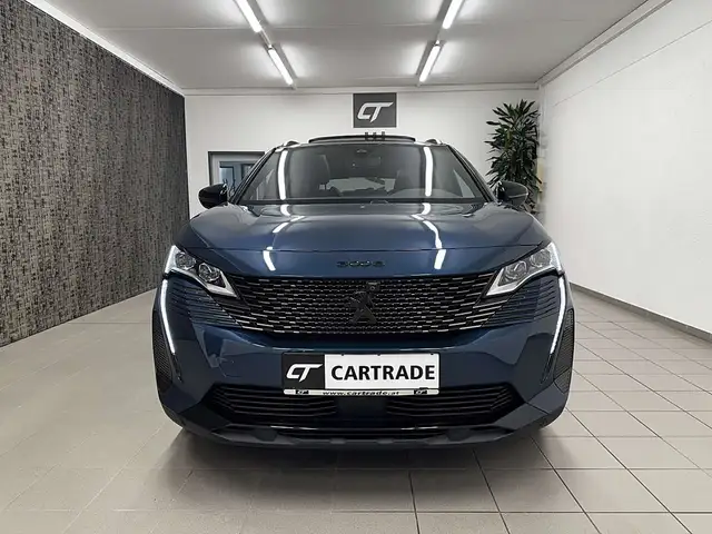 Peugeot 3008 view 3