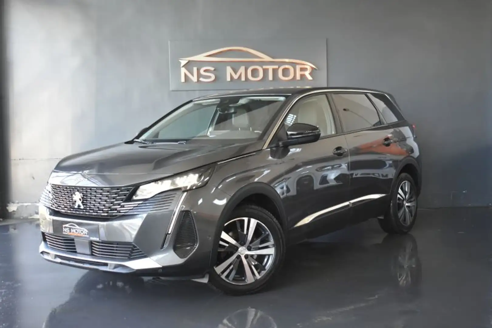 Peugeot 5008 1.5BlueHDi S&S Allure Pack 130 Gris - 1