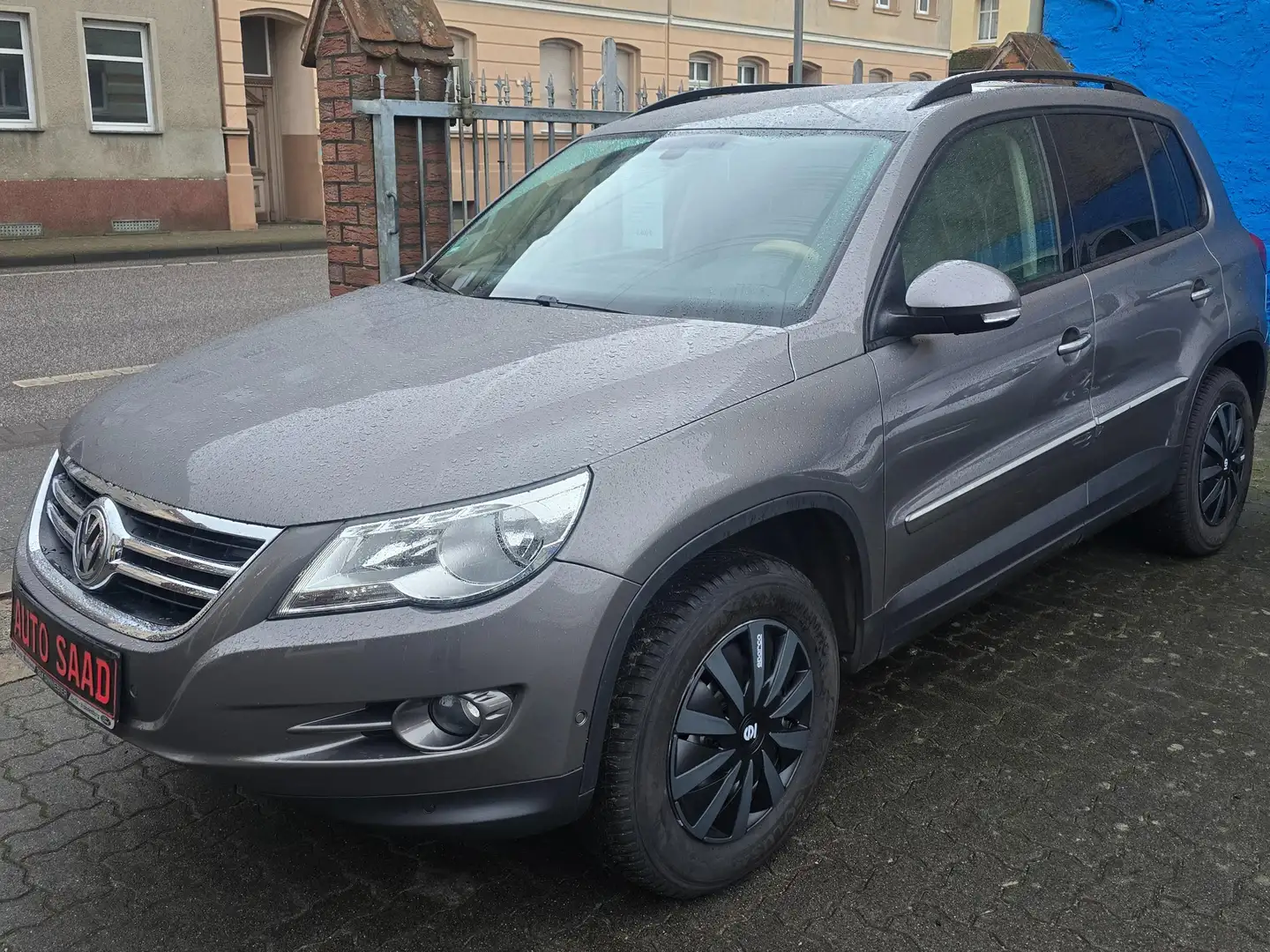 Volkswagen Tiguan 2.0 TDI, 4 Motion, Anhängerkupplung Grau - 2