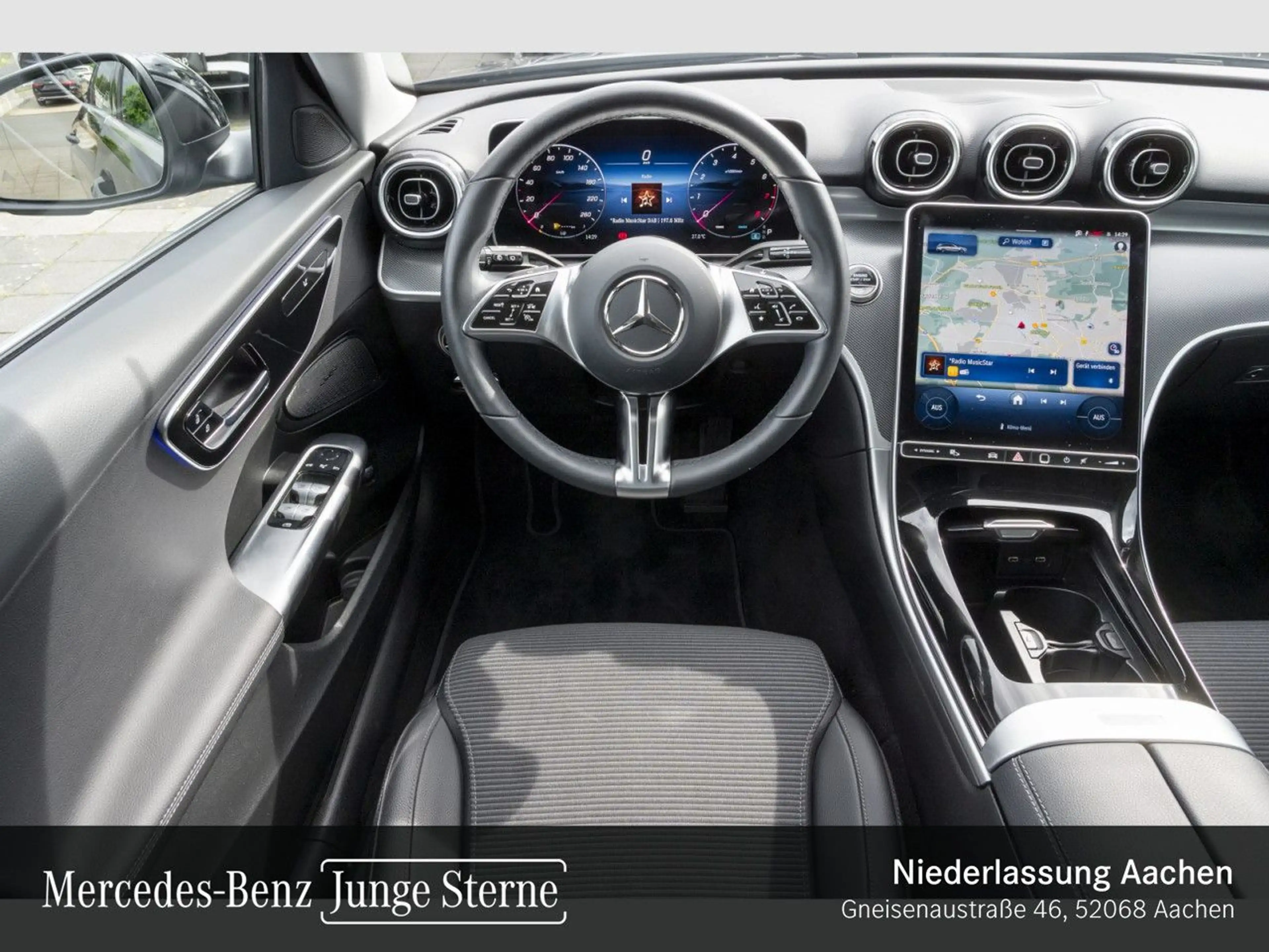 Mercedes-Benz C 200 T AVANTG+KAMERA+TOTW+KEYLESS+9G — photo 12
