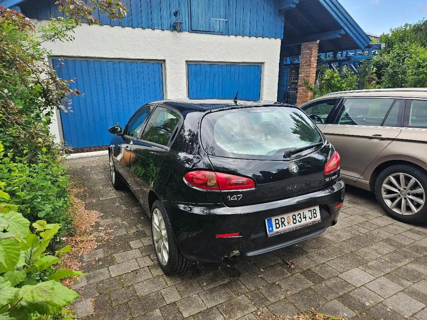 Alfa Romeo 147 Alfa 147 1,6 Twin Spark Impression Impression Schwarz - 2