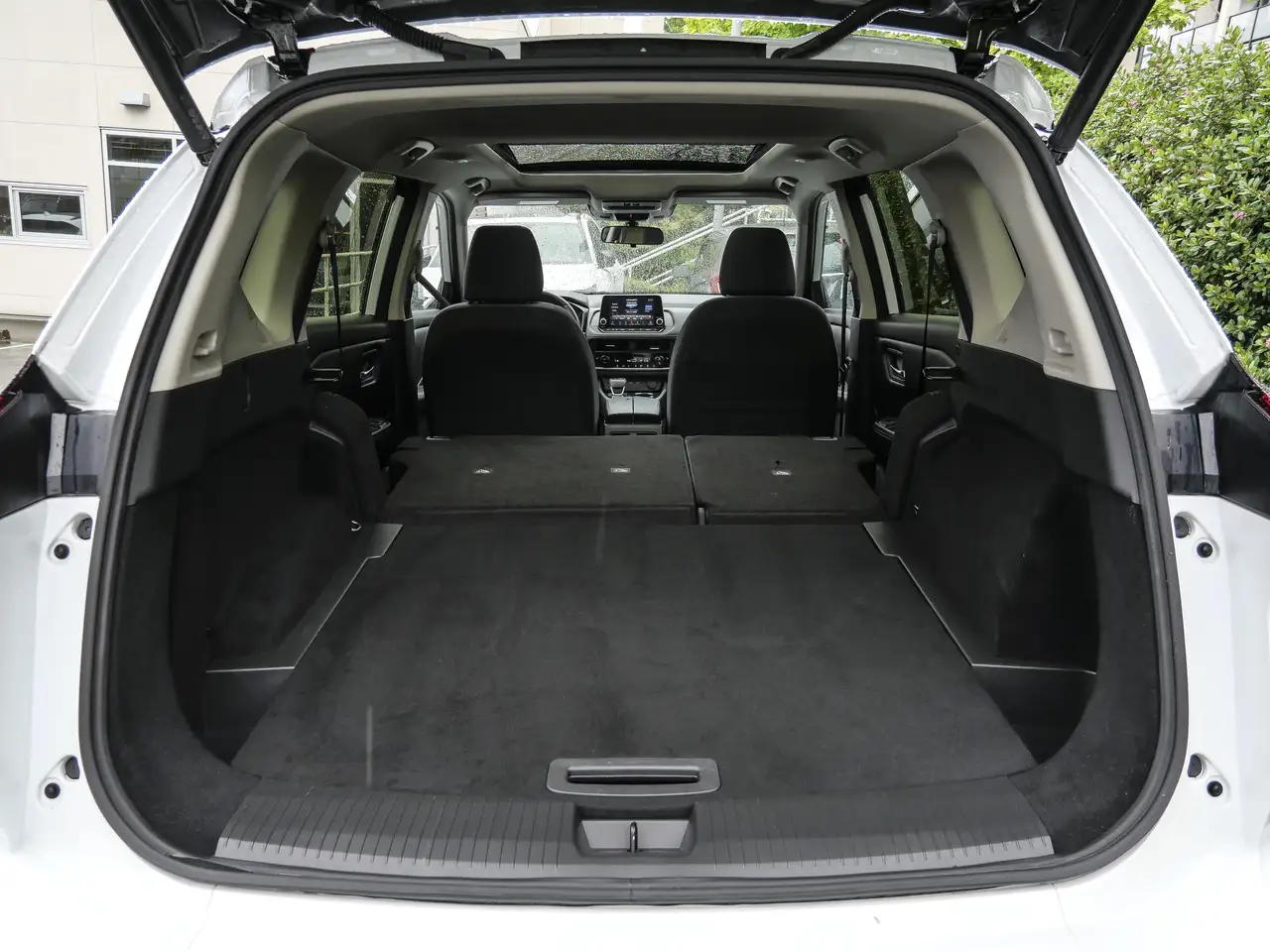 Nissan Rogue fotografie Nissan Rogue