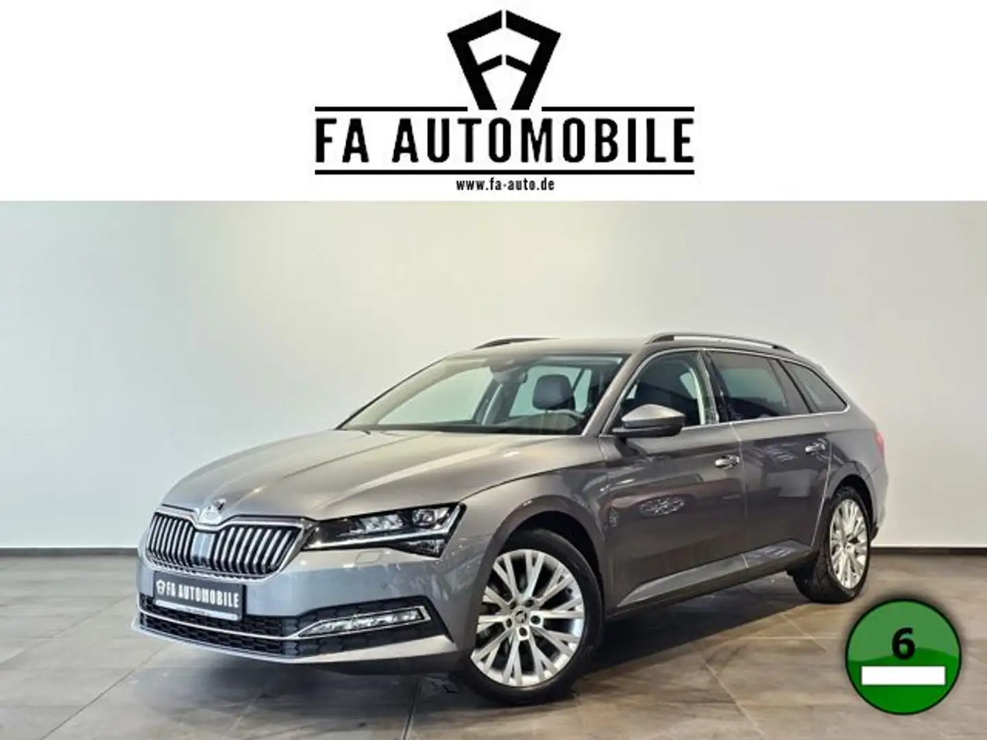 Skoda Superb Sport Matrix Navi Virtual Kameras AHK ACC Gris - 1