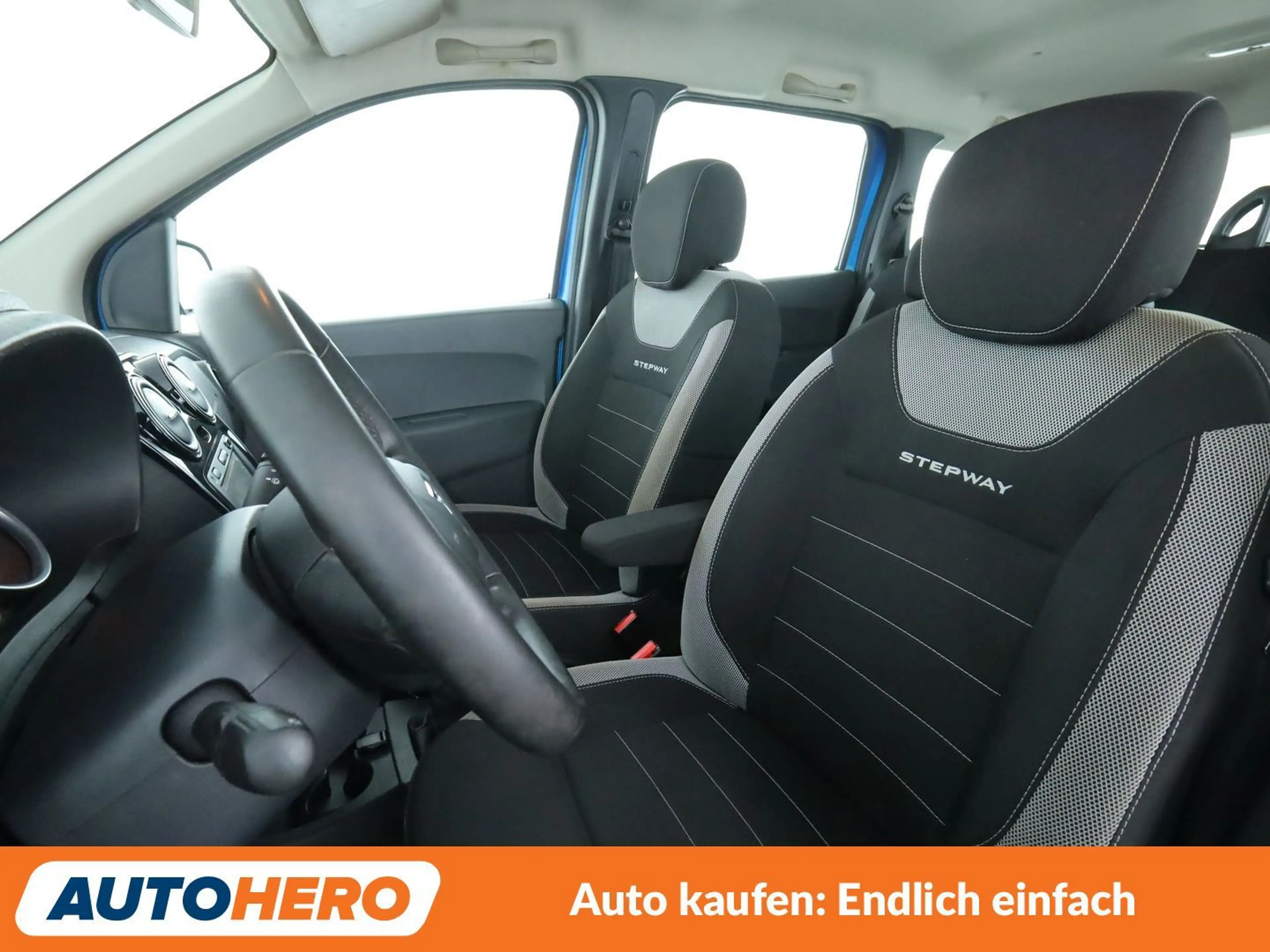 Dacia Lodgy 1.2 TCe Stepway*NAVI*PDC*TEMPO*KLIMA*7-SITZER* — photo 10