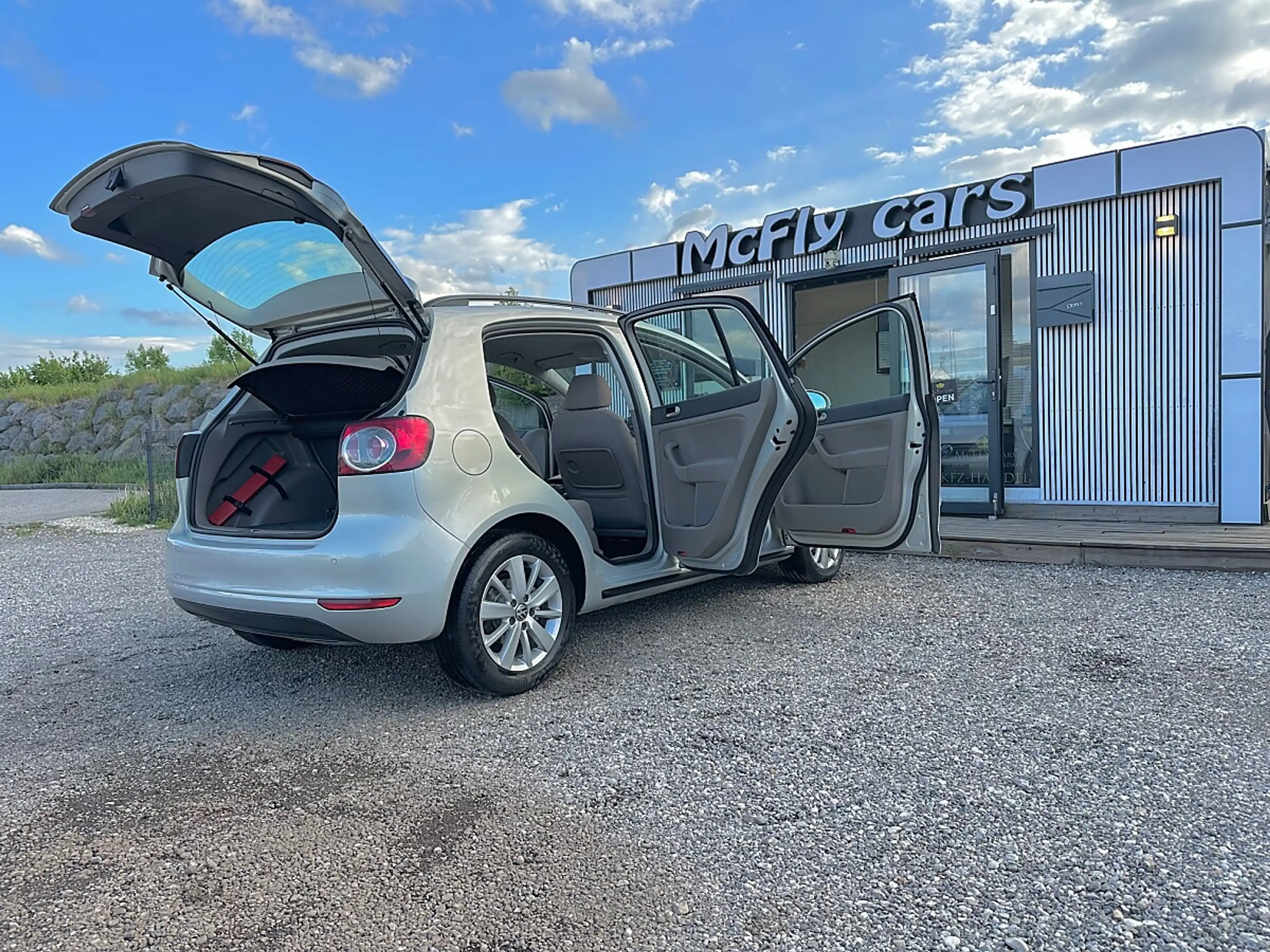 Volkswagen Golf Plus Rabbit - DSG - PENSIONISTEN FAHRZEUG - PICKERL ... — photo 7