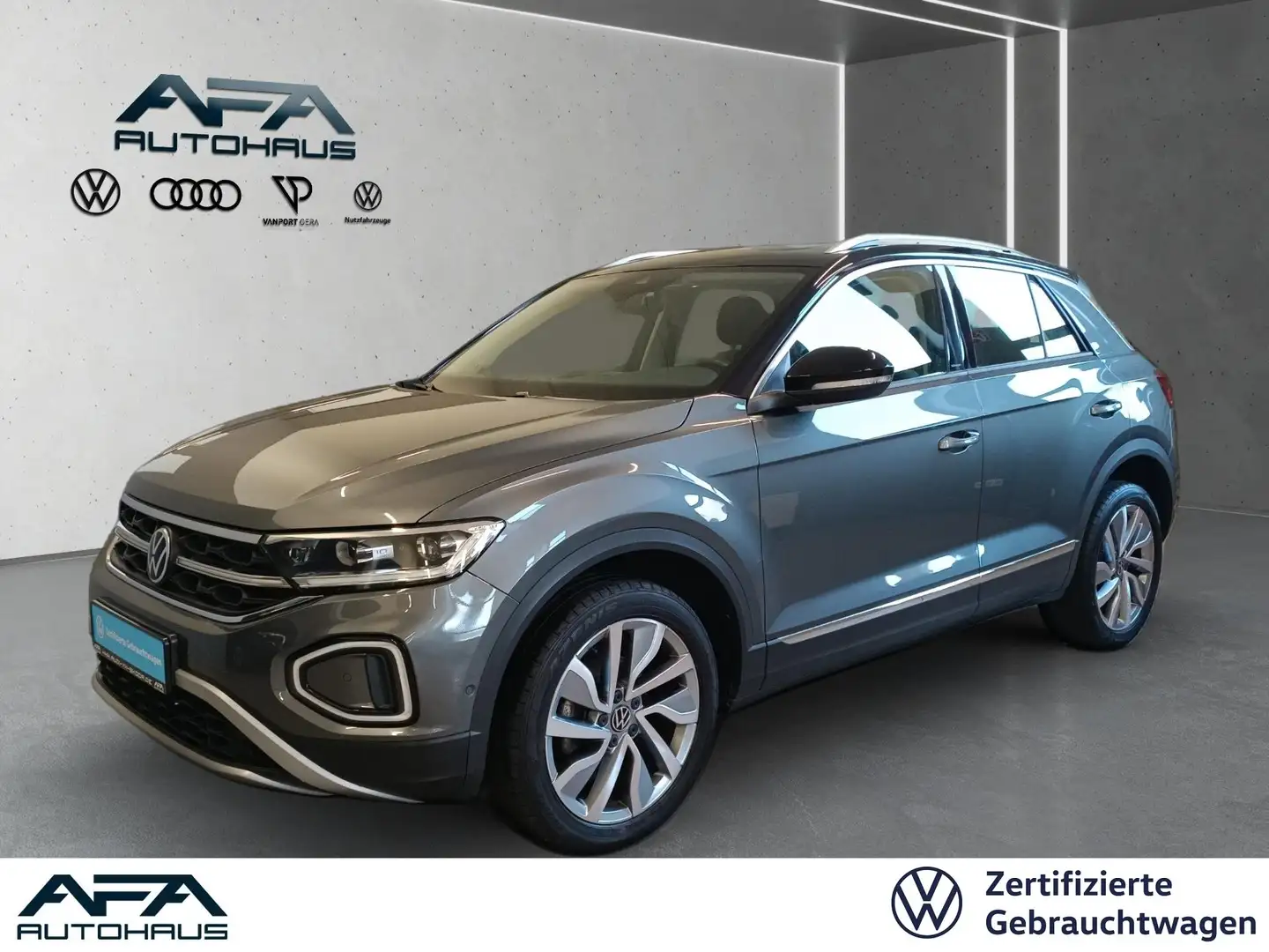 Volkswagen T-Roc 1.5 TSI Style DSG Pano*RFK*IQ.Light*LM18*BEATS Gris - 1