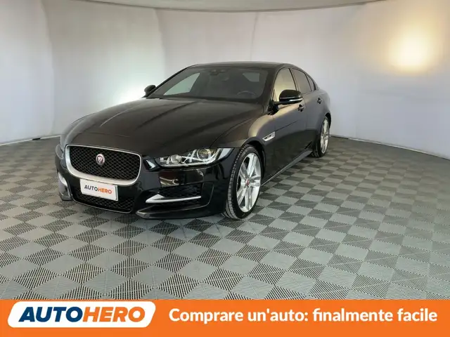 Jaguar XE 20d R-Sport 180 CV aut.