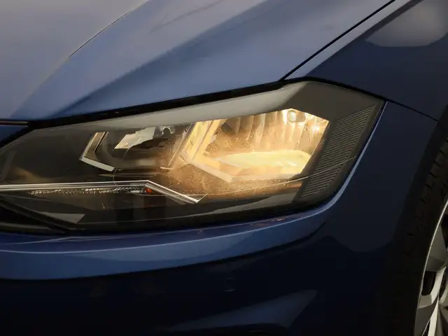 Volkswagen Polo view 13