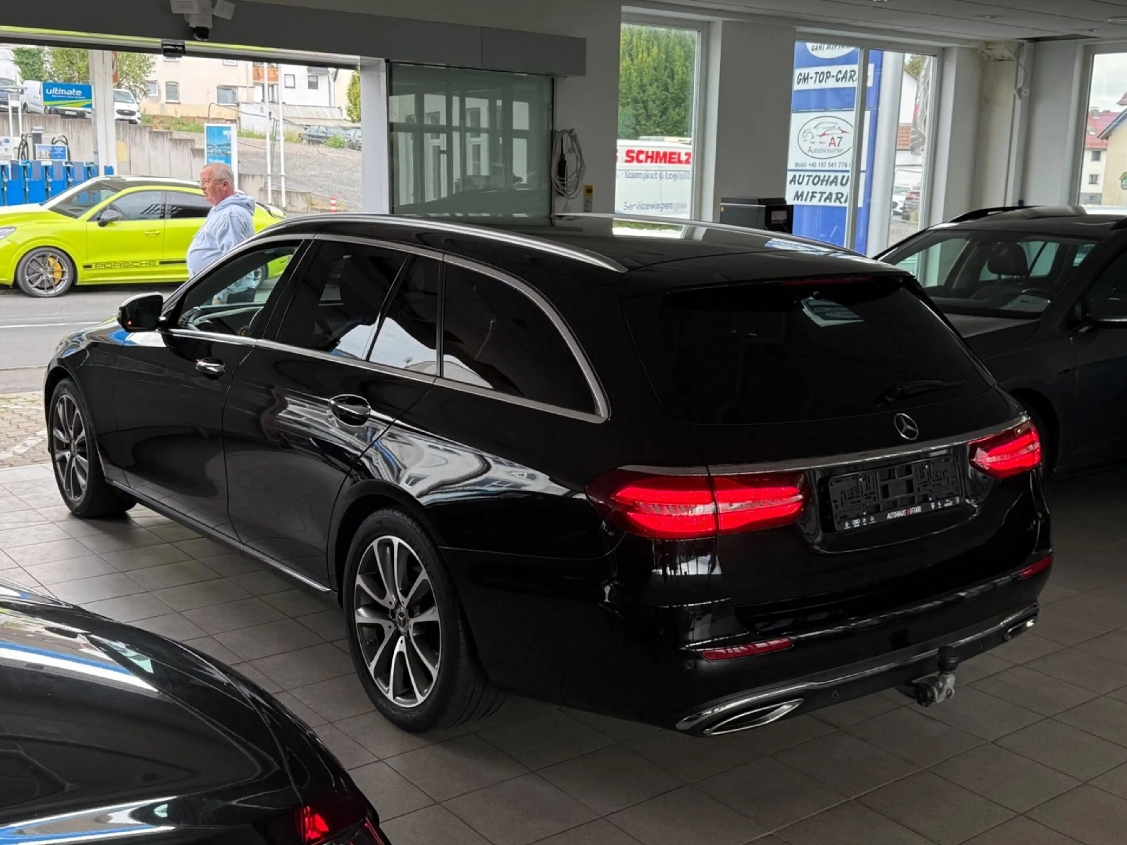 Mercedes-Benz E 250 T Avantgarde LED AHK Kamera Burmester Lede — photo 4