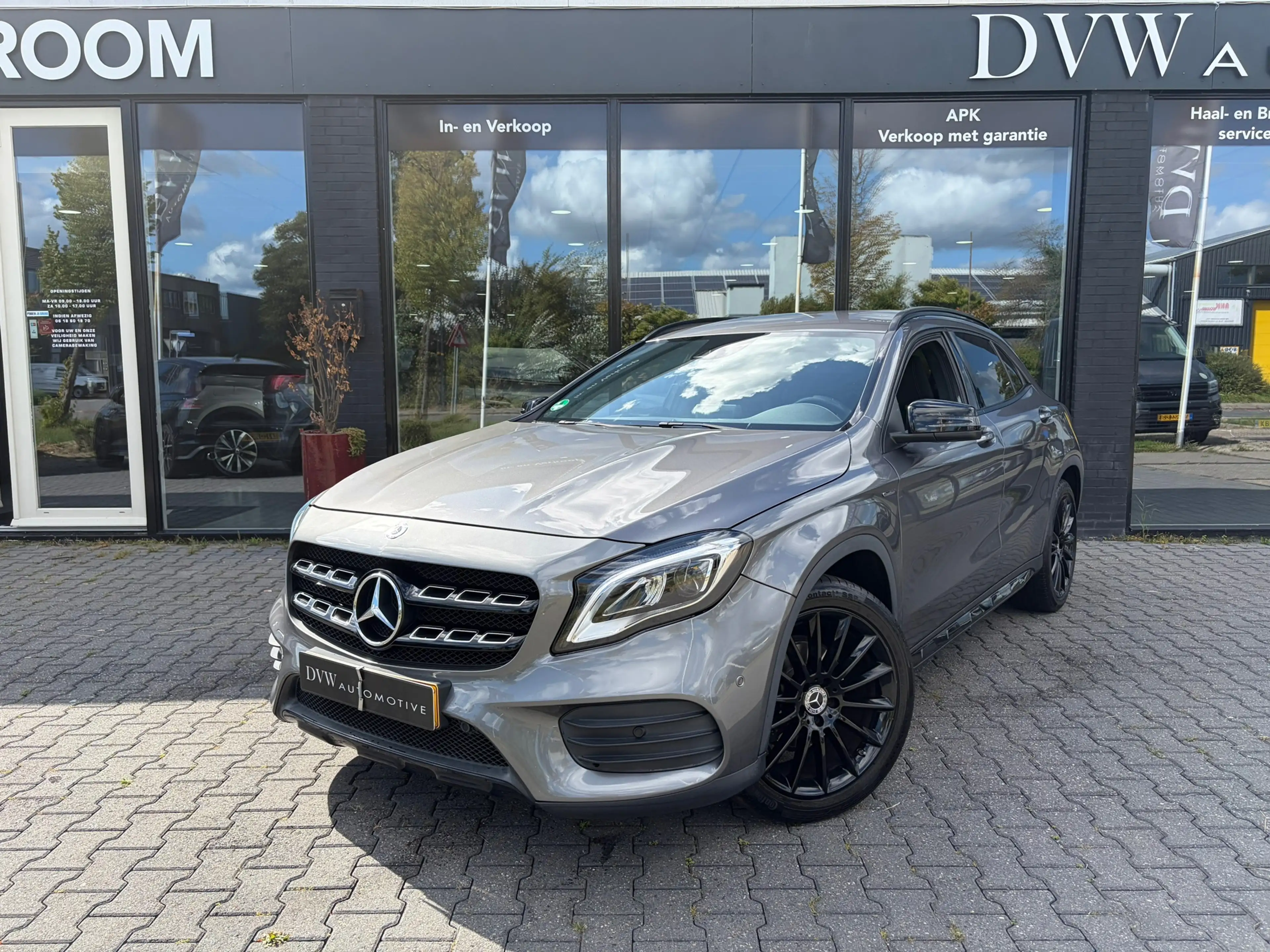 Mercedes-Benz GLA 180 Sport Edition Premium