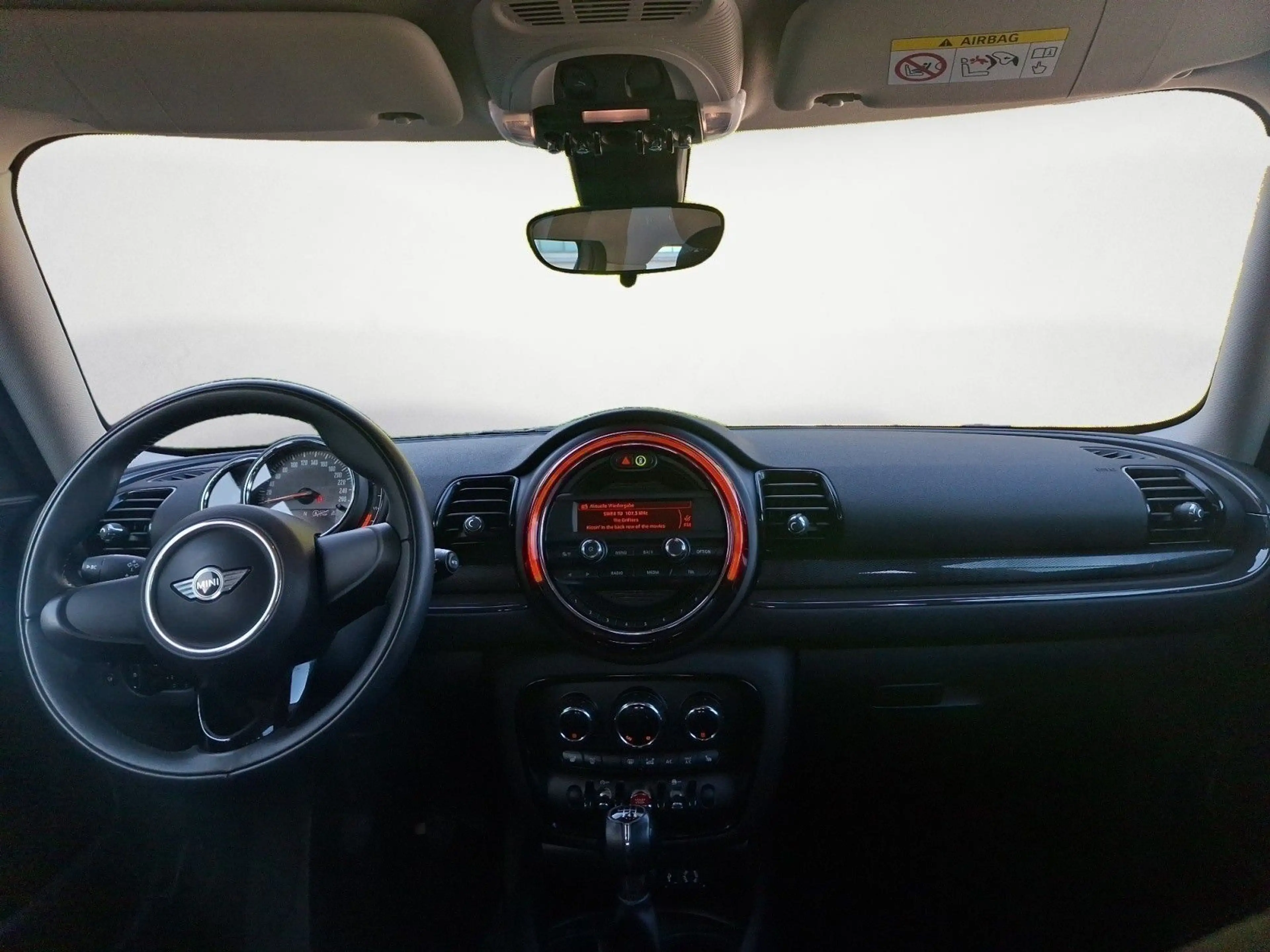 MINI One Clubman Clubman One Komfortzugang, Sitzheizung, PDC — photo 11