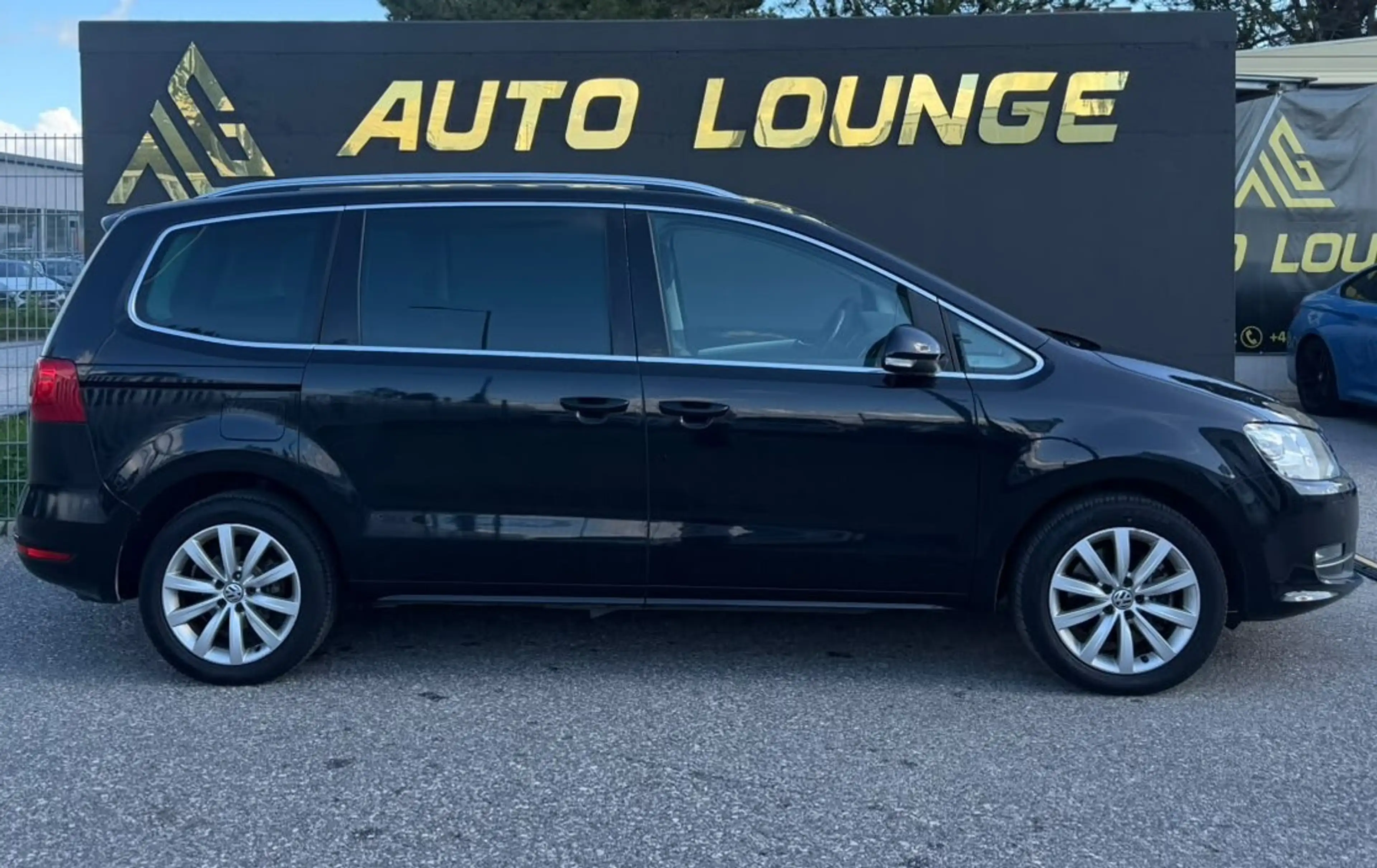 Volkswagen Sharan Sky 2.0 TDI — photo 4