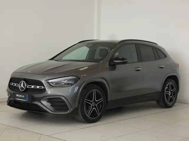 Mercedes-Benz GLA 180 GLA-H247 2023 d AMG Line Premium auto