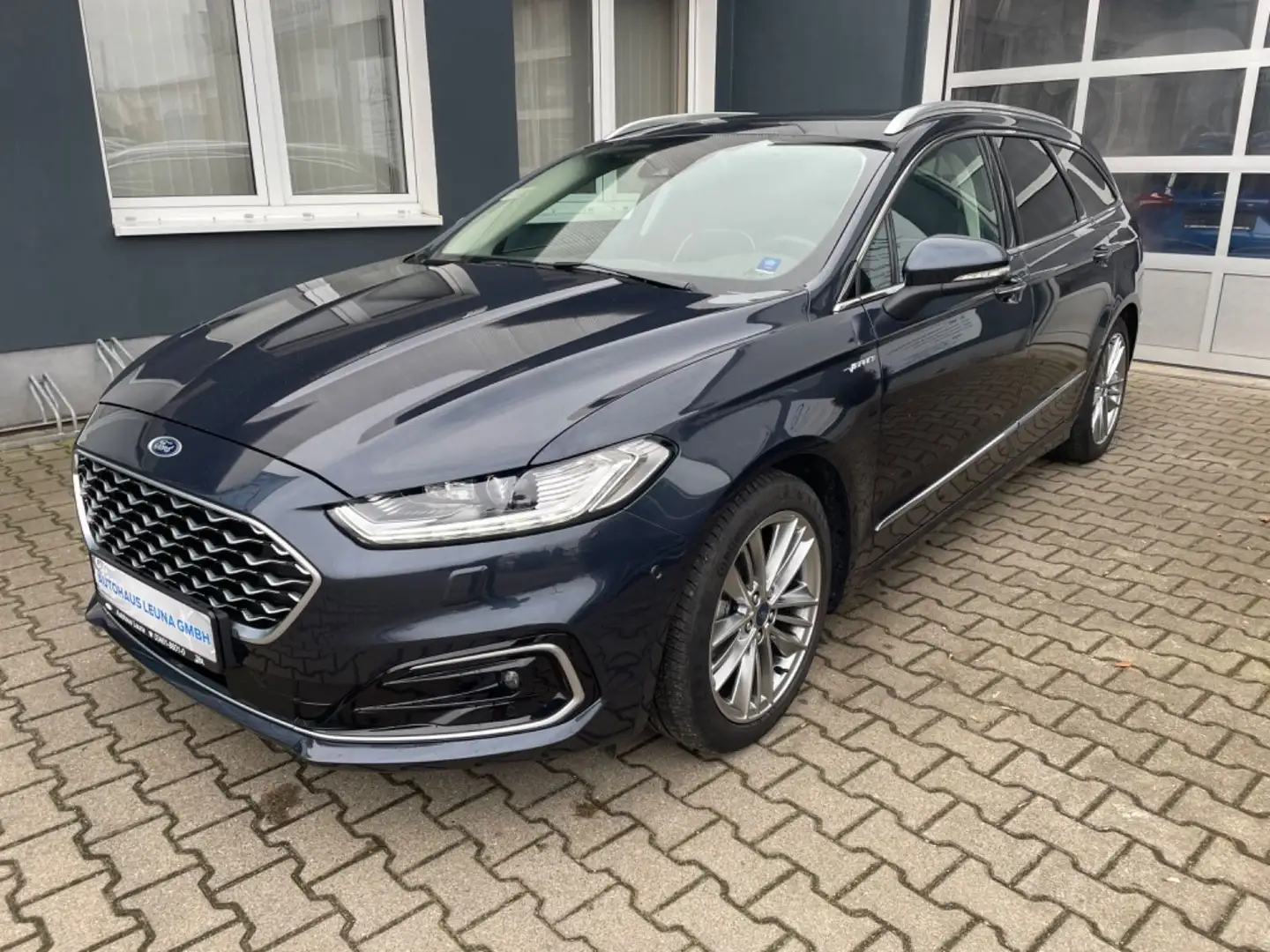 Ford Mondeo MHEV187 Kombi Vignale Sony/Leder/Pano/ACC Blauw - 1