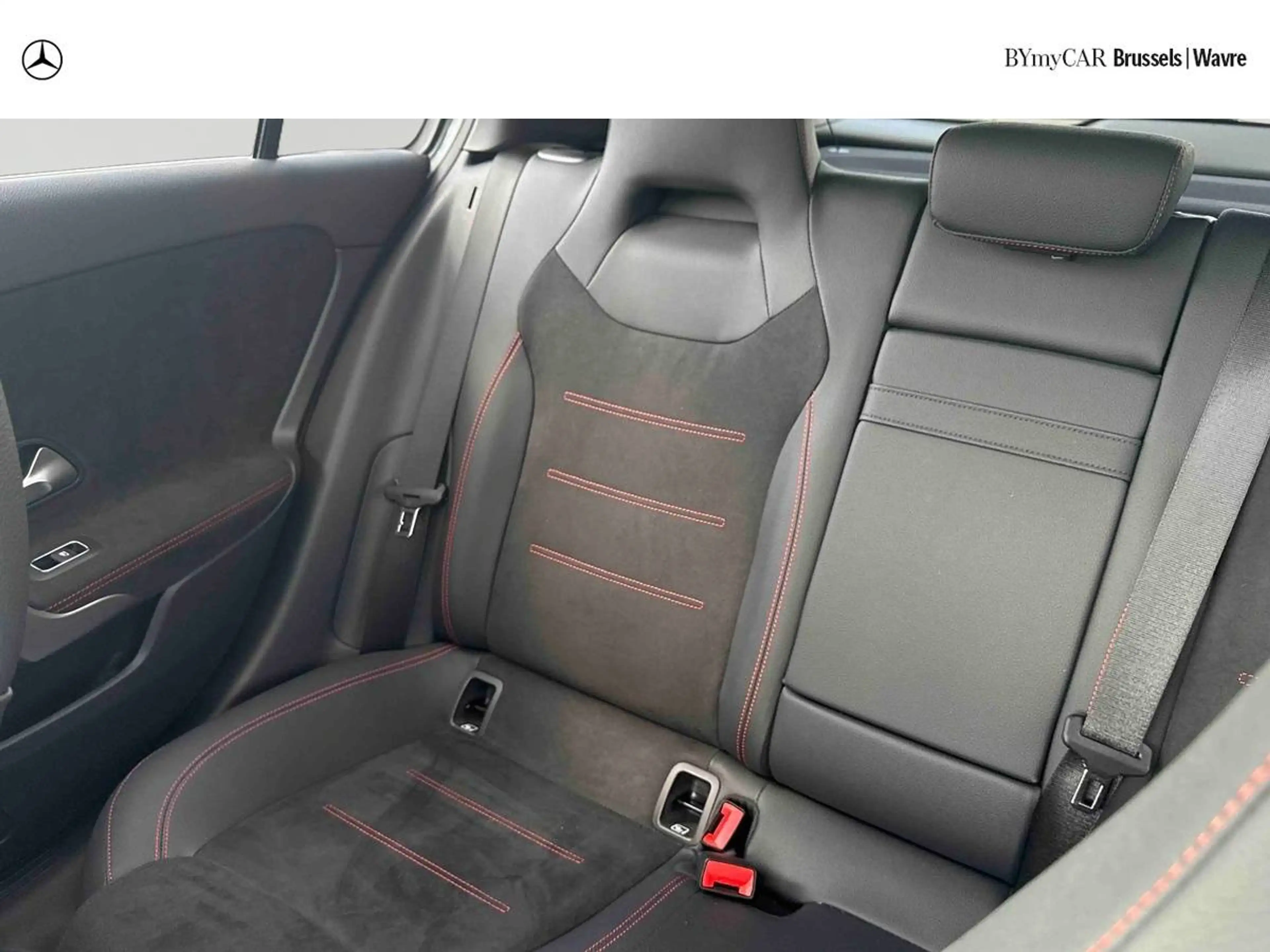 Mercedes-Benz A 250 A 250  AMG Line AMG Line — photo 18