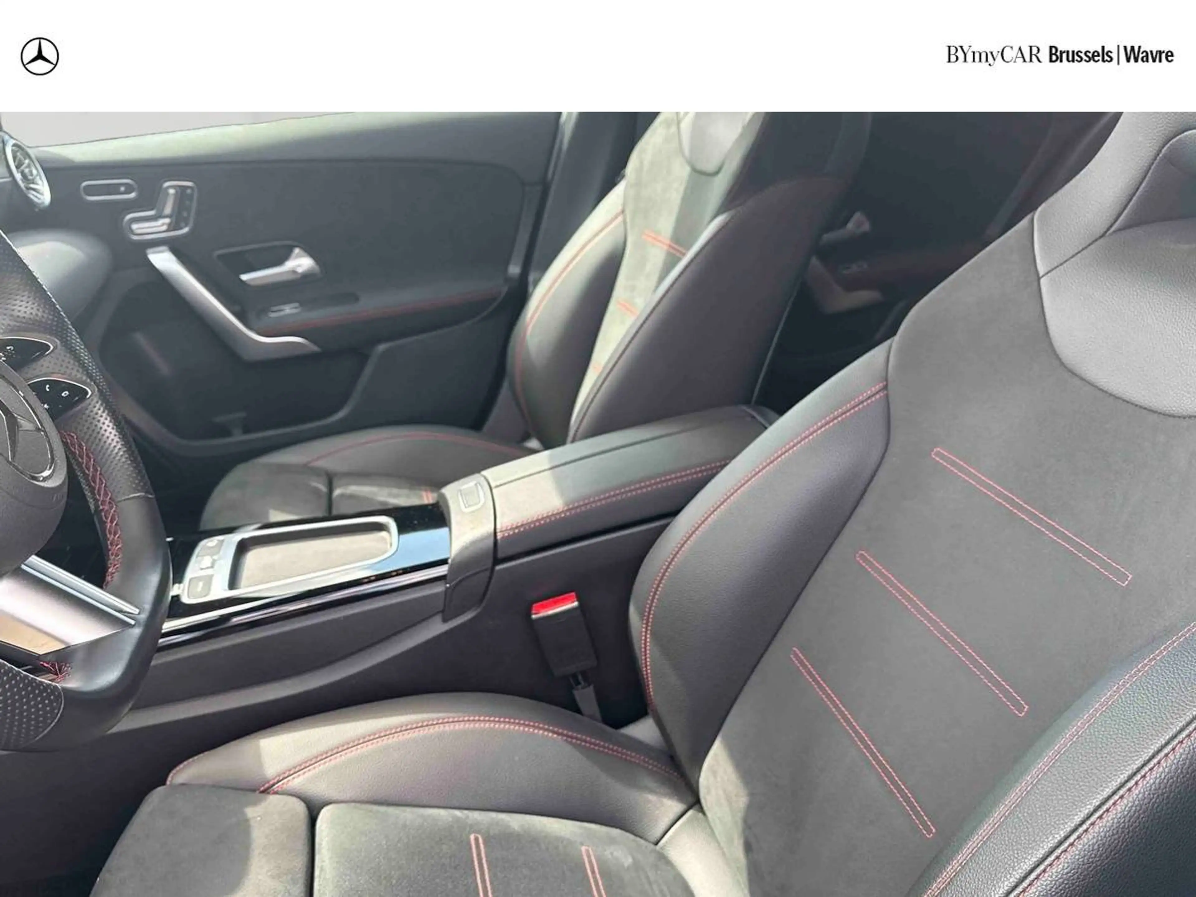 Mercedes-Benz A 250 A 250  AMG Line AMG Line — photo 11