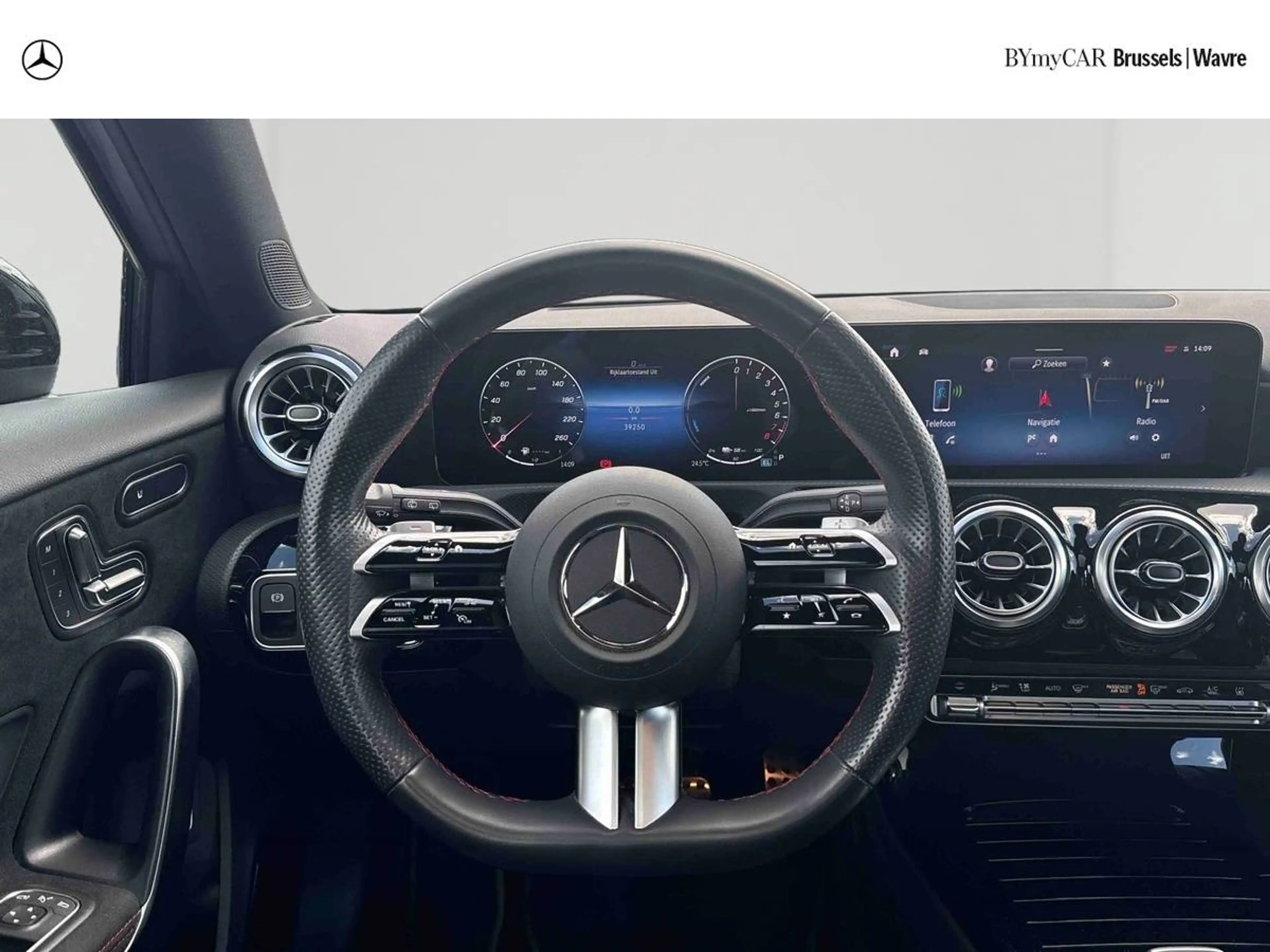 Mercedes-Benz A 250 A 250  AMG Line AMG Line — photo 10