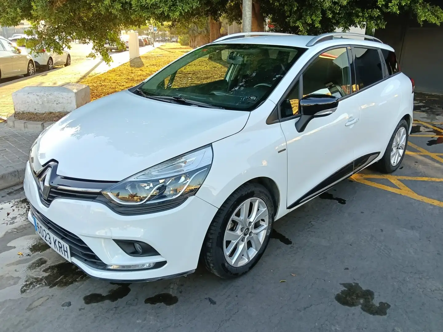 Renault Clio Sport Tourer TCe Energy Limited 66kW - 2