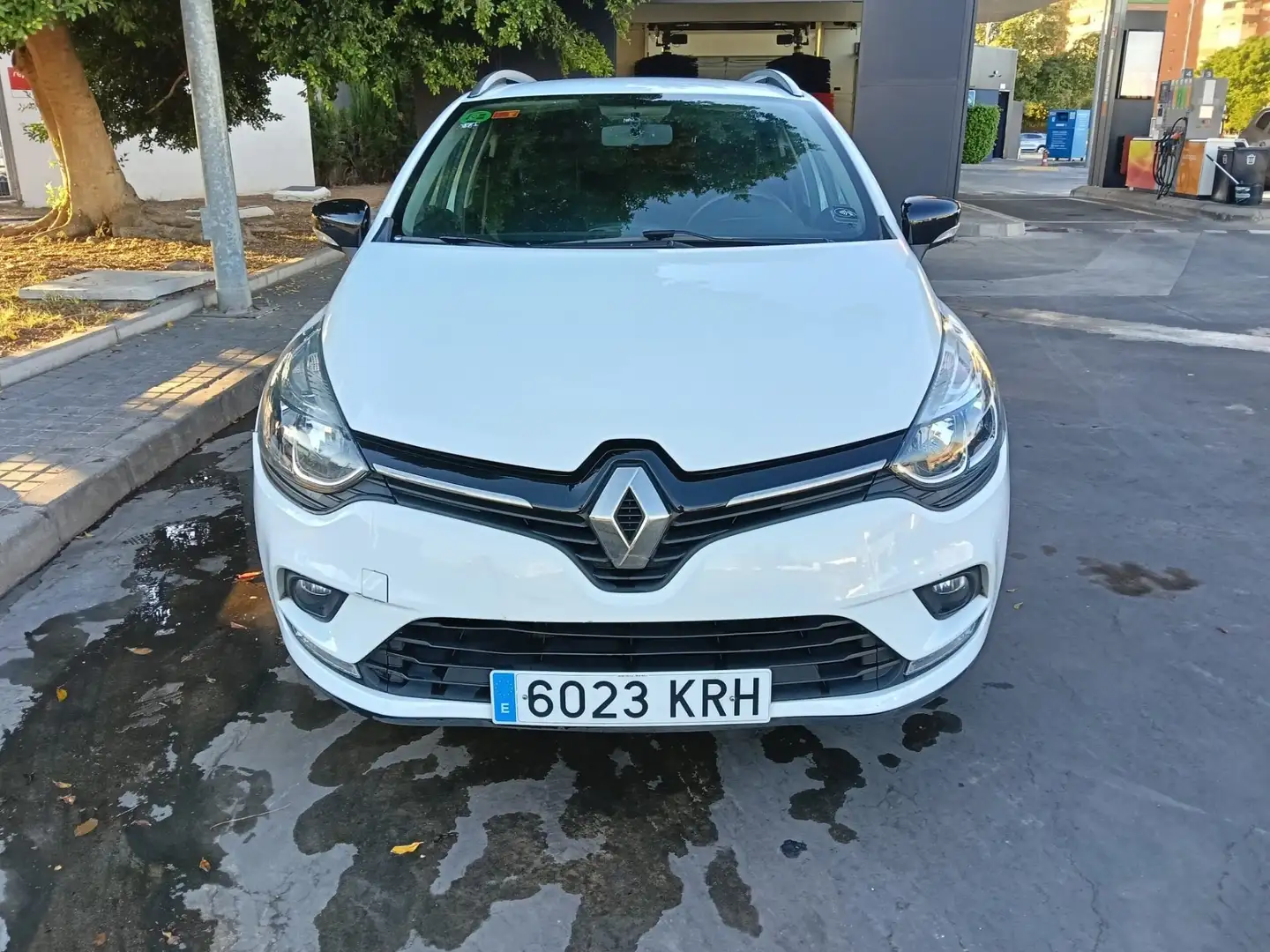 Renault Clio Sport Tourer TCe Energy Limited 66kW - 1