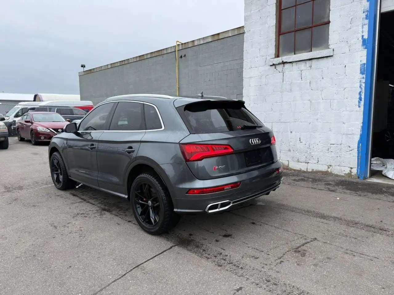 Audi SQ5 снимка Audi SQ5