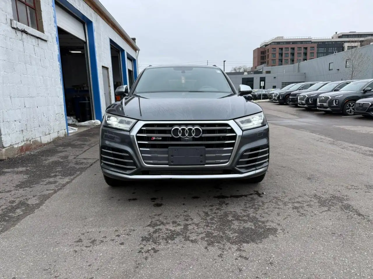 Audi SQ5 снимка Audi SQ5