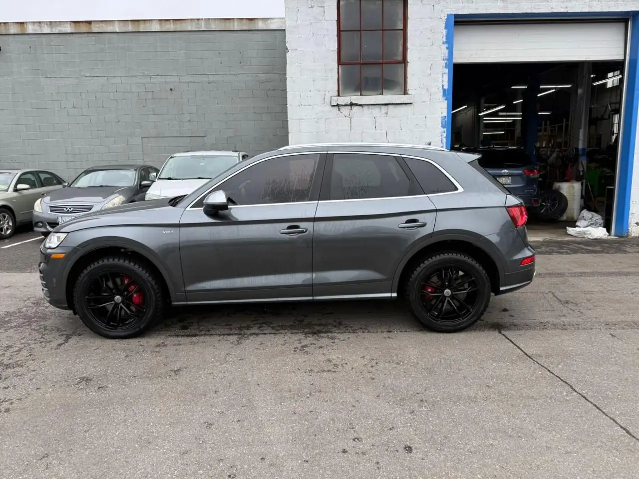 Audi SQ5 снимка Audi SQ5