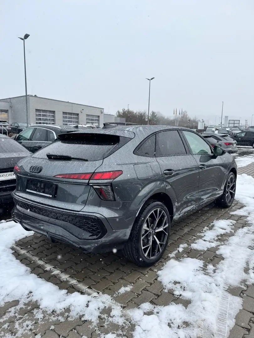 Audi Q3 Sportback 2.0 tdi S line edition 150cv s-tronic Gris - 2