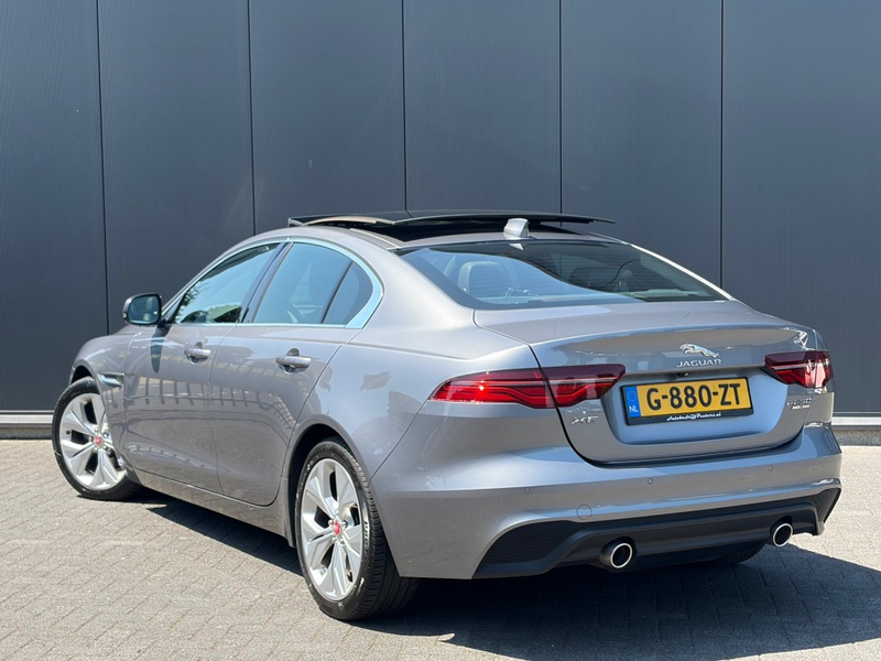 Jaguar XE 2.0 P250 Aut. Pano Leder Camera LED Carplay Androi — photo 8