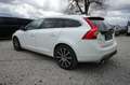 Volvo V60 D6 AWD Twin Engine Momentum R-Design Hybrid Weiß - thumbnail 5
