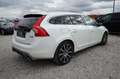 Volvo V60 D6 AWD Twin Engine Momentum R-Design Hybrid Weiß - thumbnail 7