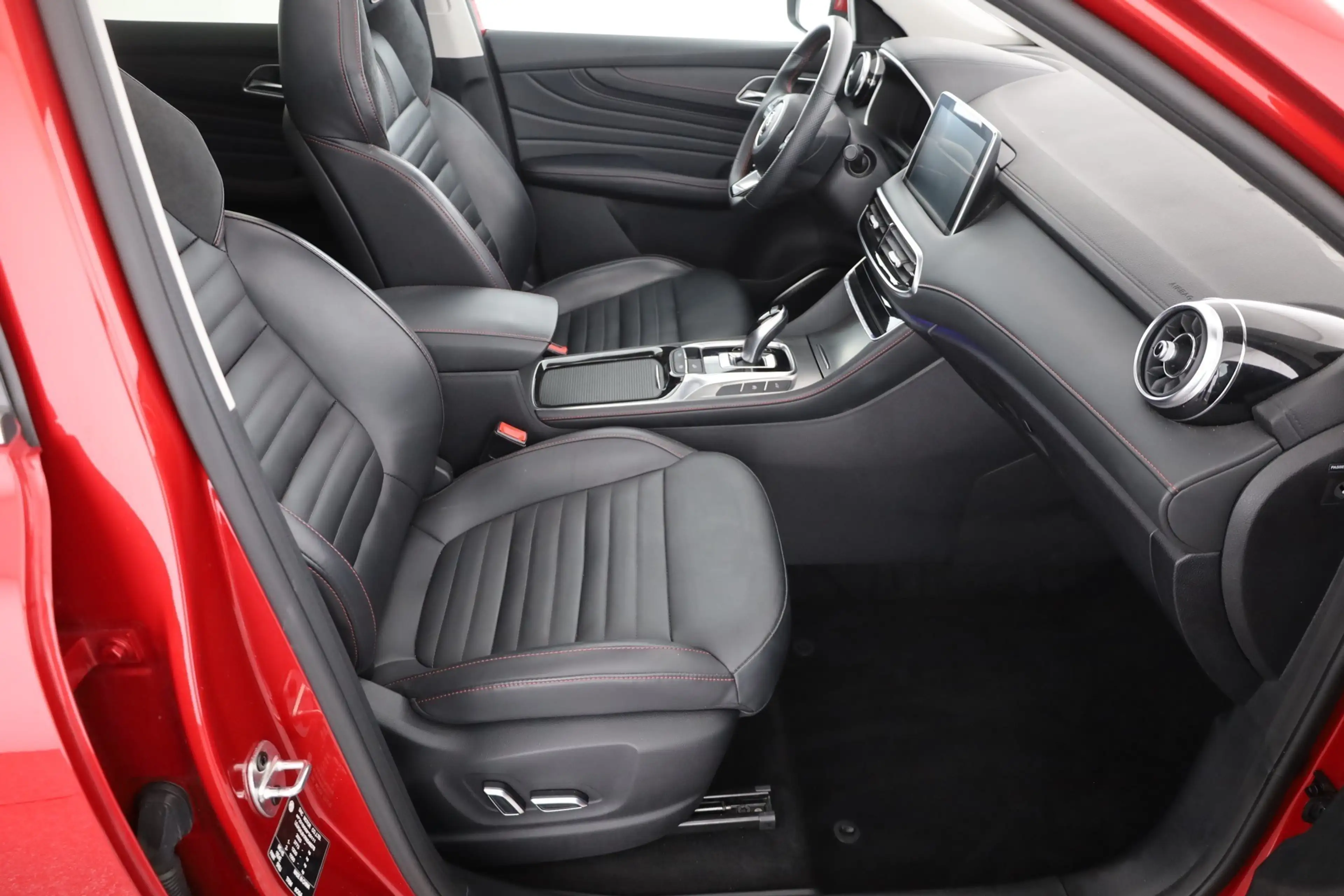 MG HS 1.5 T-GDI Comfort Aut. LED ACC Navi Kamera — photo 12