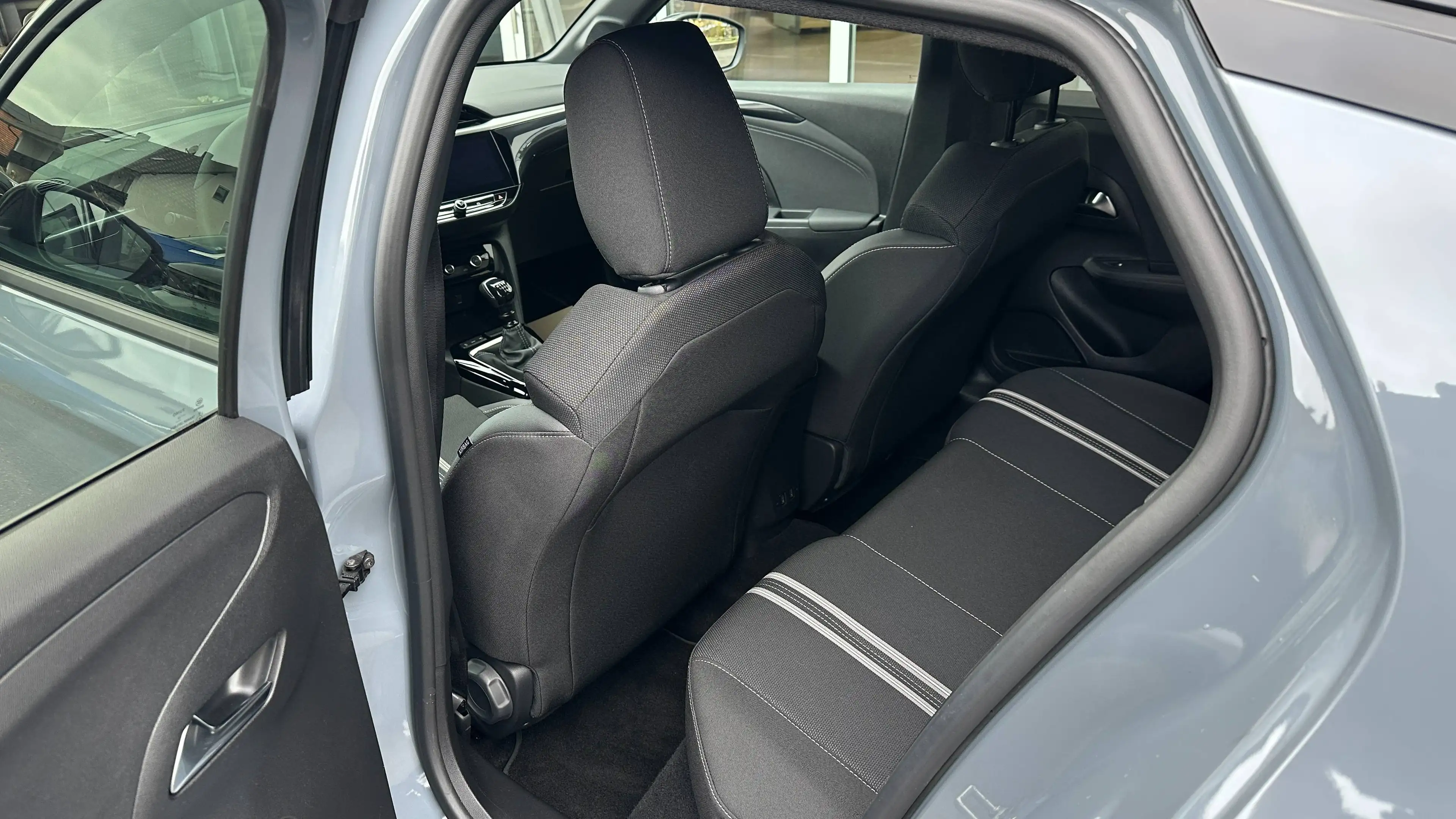 Opel Corsa GS Automatik Navigationssystem ACC Tempomat Sitzheizung Lenkradheizung Rückfahrkamera — photo 12