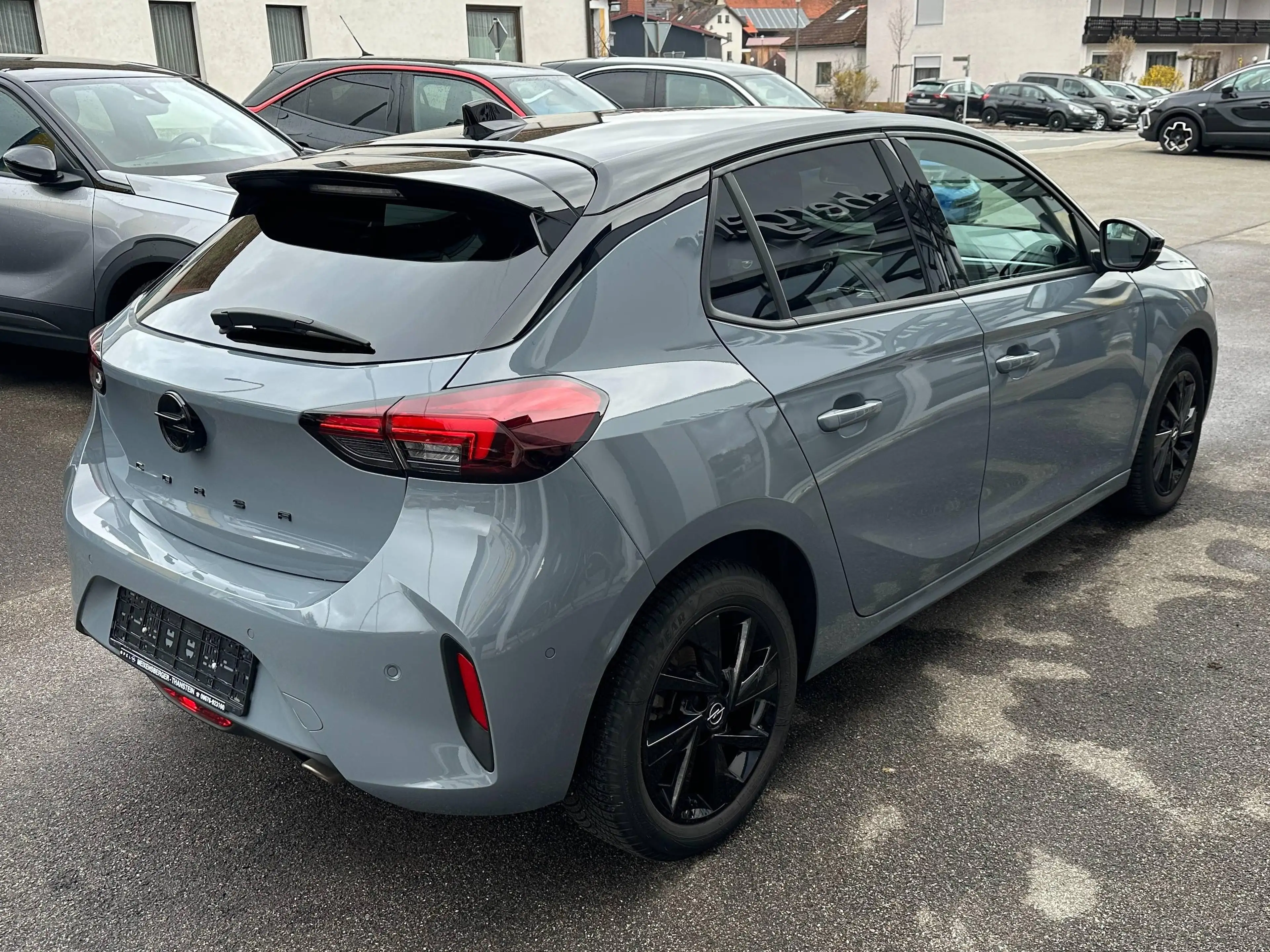 Opel Corsa GS Automatik Navigationssystem ACC Tempomat Sitzheizung Lenkradheizung Rückfahrkamera — photo 9