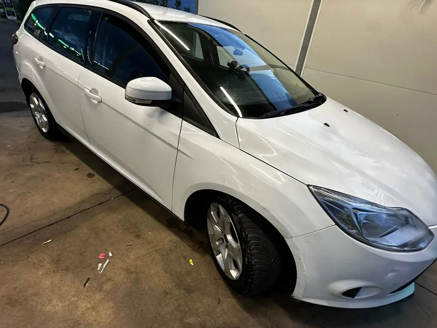 Ford Focus N1 autocarro 5 posti 1.5 tdi SW - 1