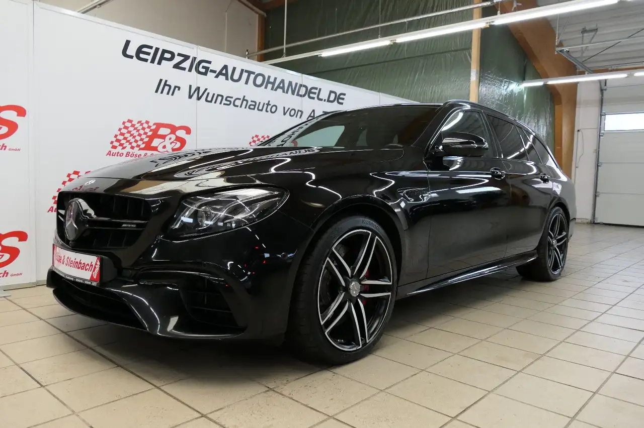 Mercedes-Benz E 63 AMG