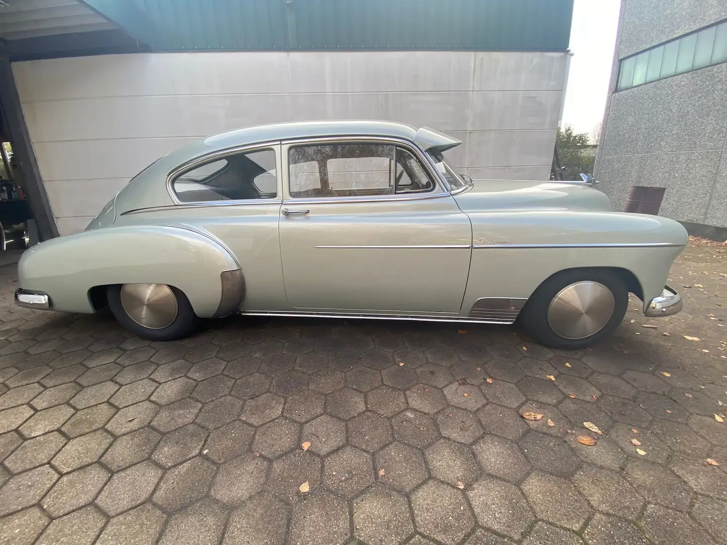 Chevrolet Fleetline DeLuxe 2100 50-1007 Зелёный - 1