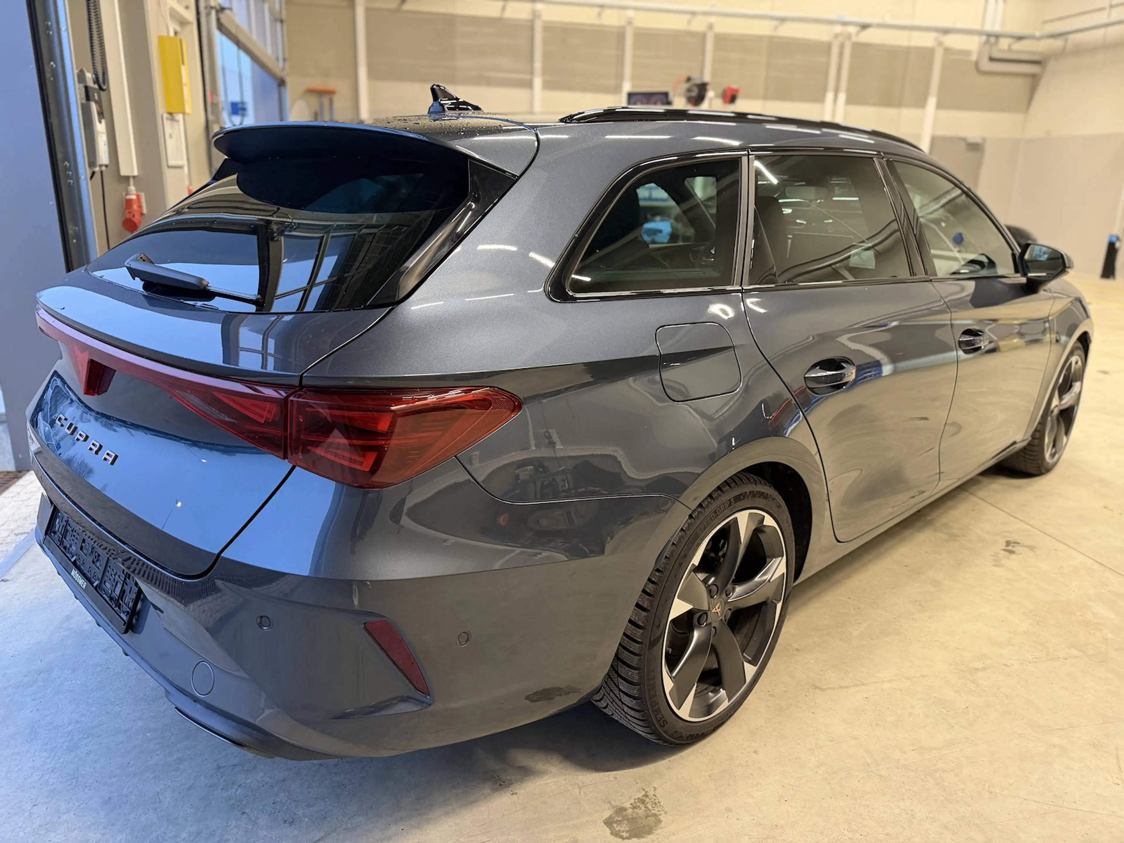 CUPRA Leon ST 1.5eTSI DSG AHK Assist XL Navi Matrix — photo 5
