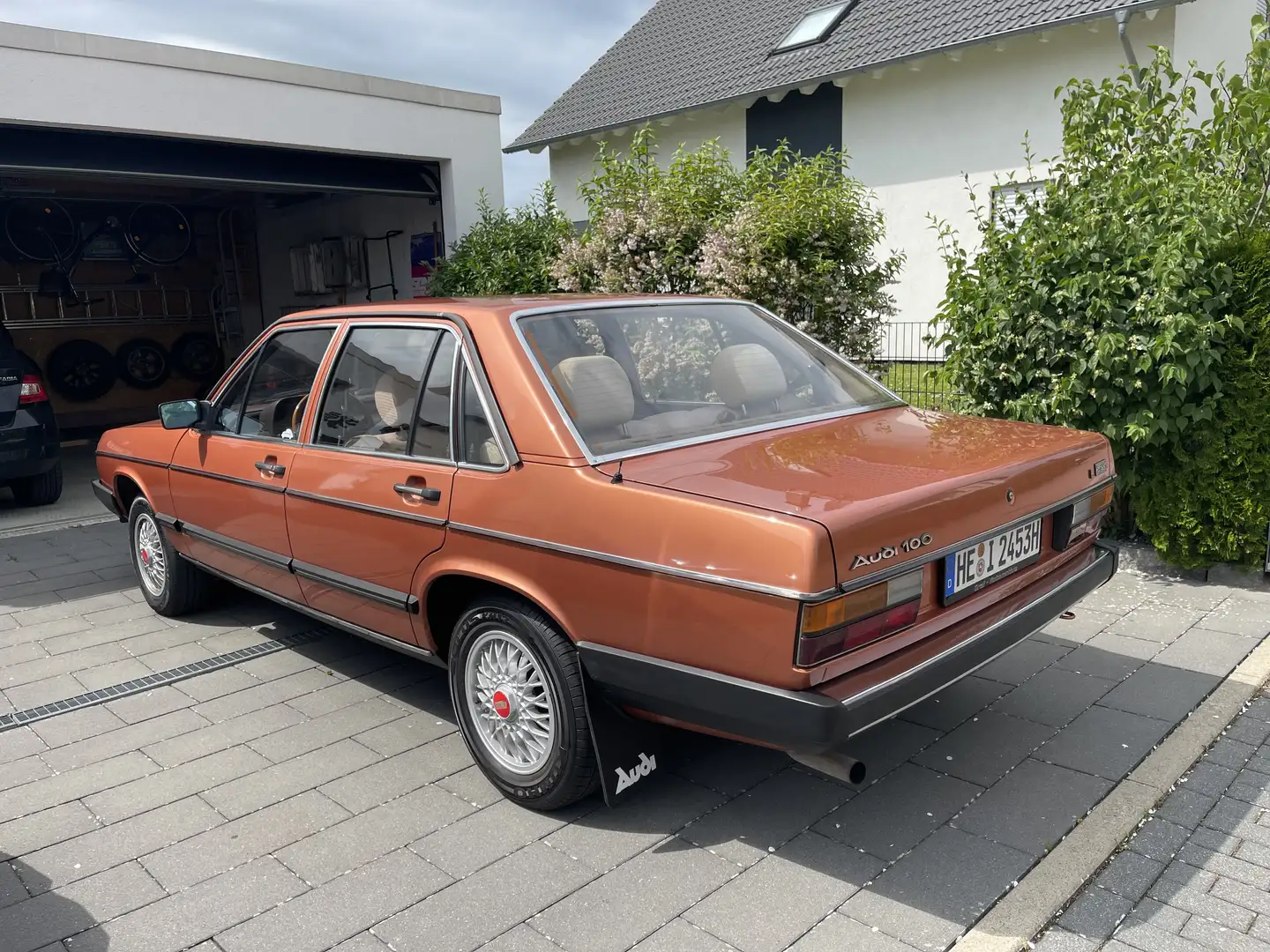 Audi 100 C2 Typ 43 Bronce - 2