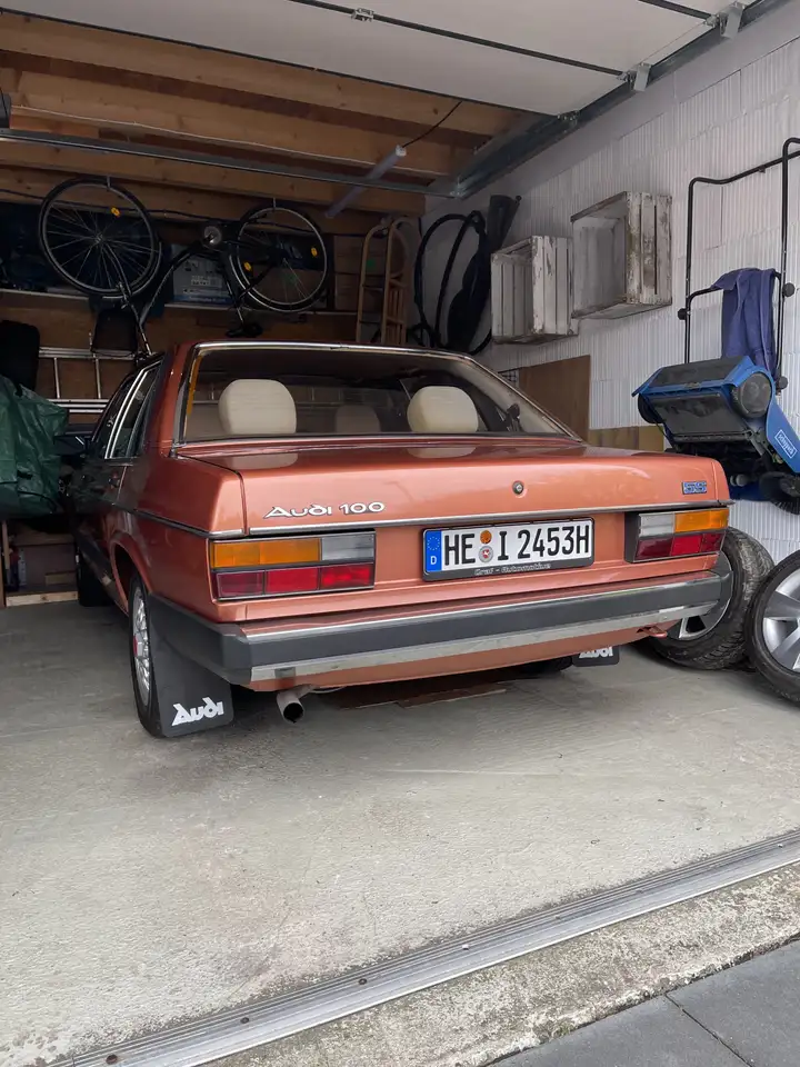 Audi 100 C2 Typ 43, foto 4