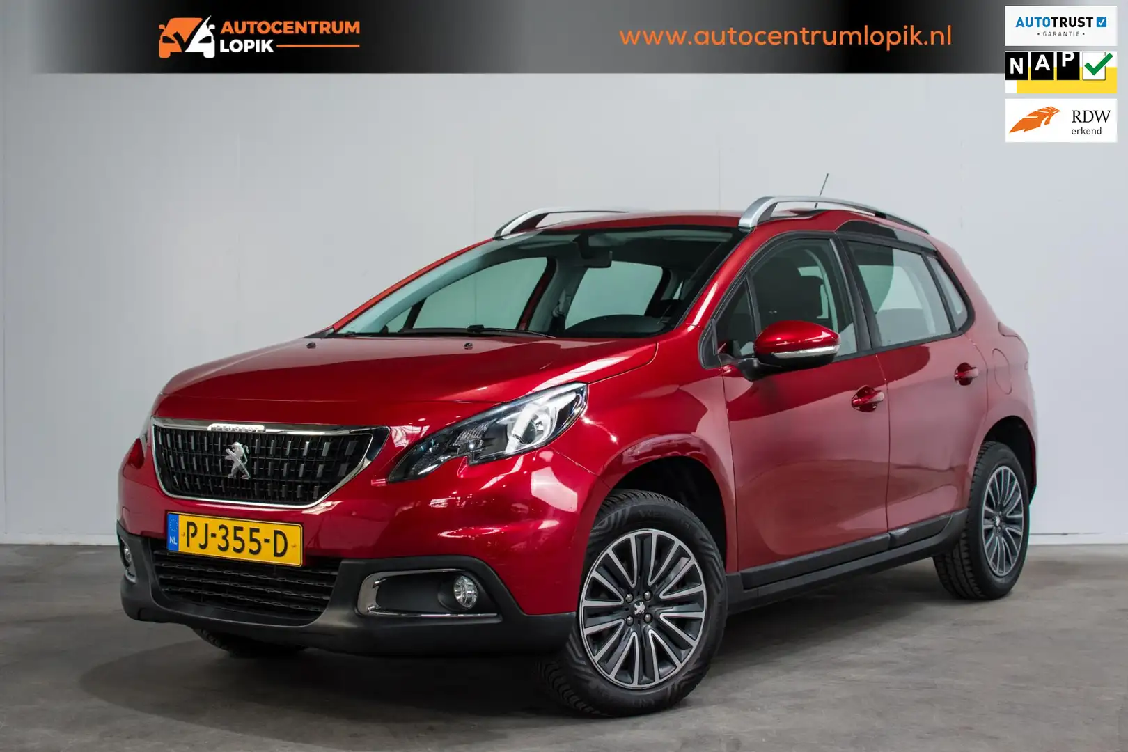Peugeot 2008 1.2 PureTech Blue Lion *NAP*Trekhaak Rosso - 1