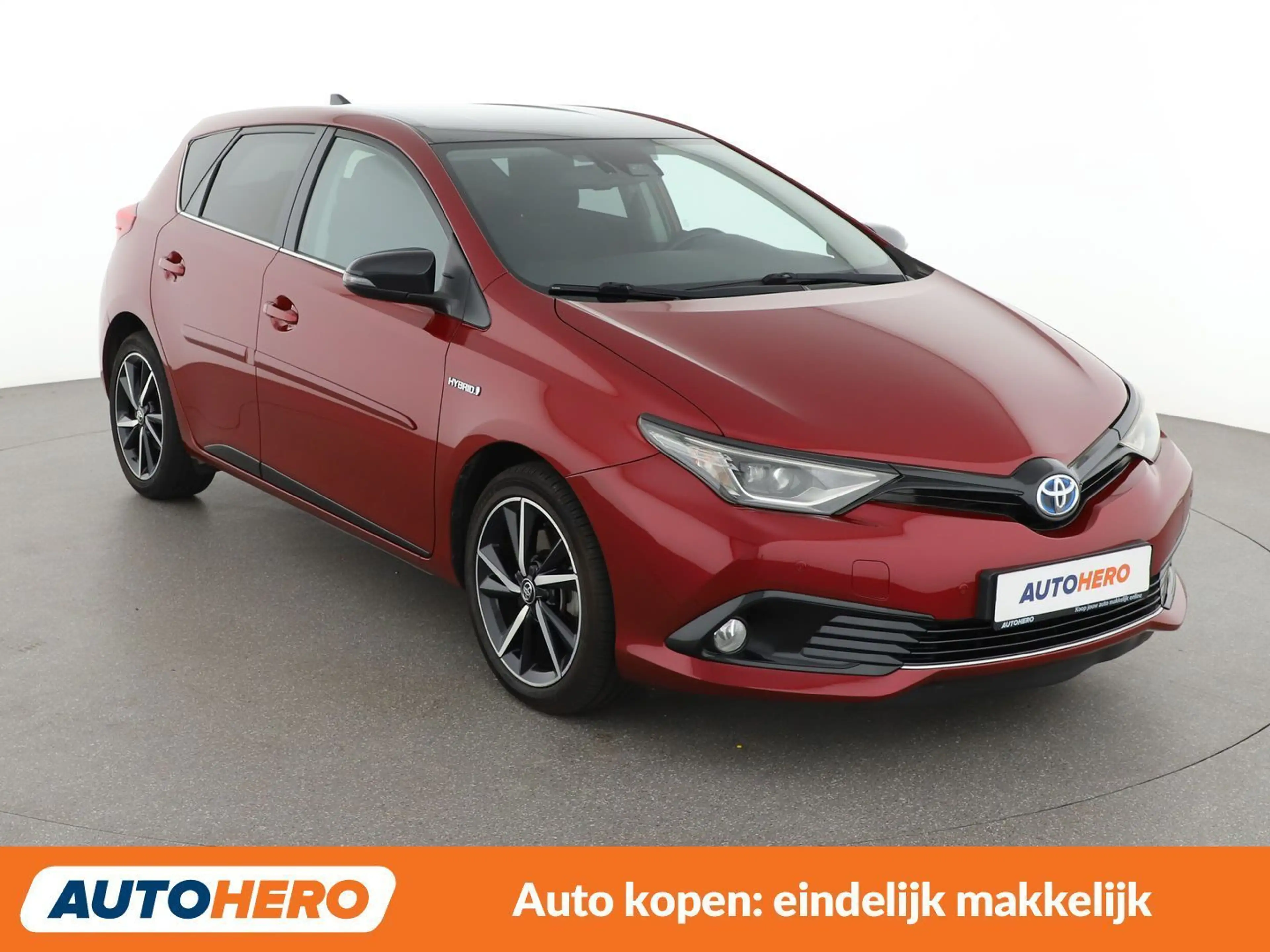 Toyota Auris 1.8 Hybrid Collection — photo 8